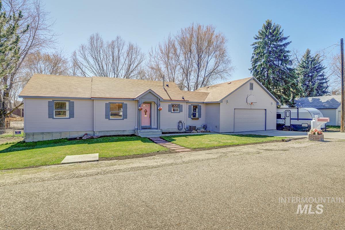 1515 E Florida Ave, Nampa ID 83686