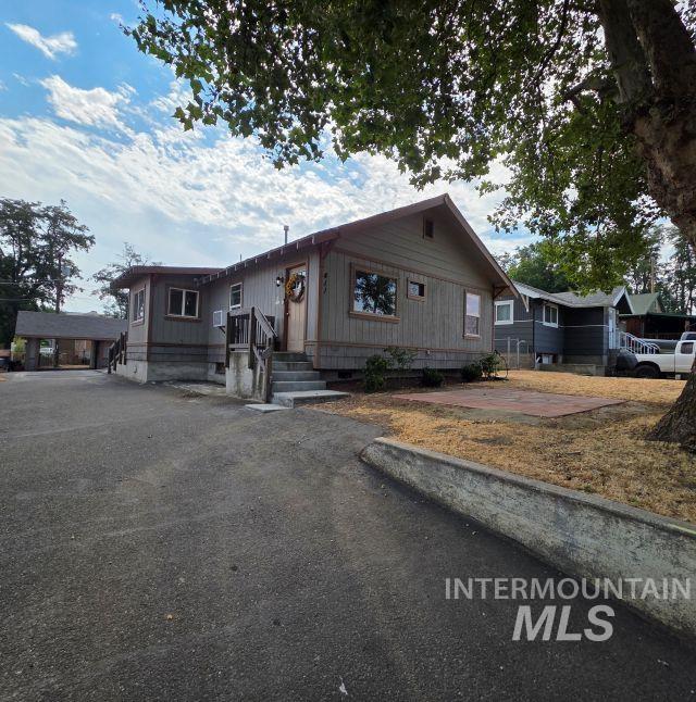 411 29th St, Lewiston ID 83501