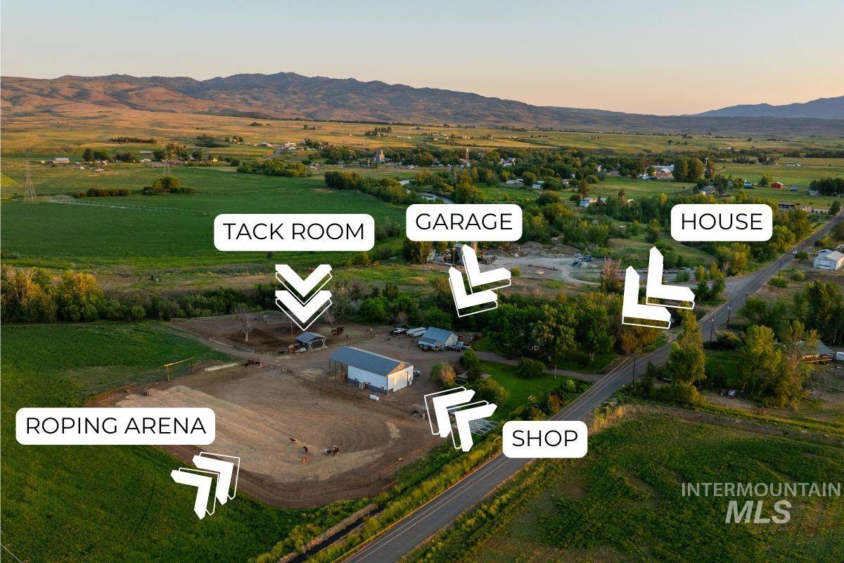 2143 Bonner Rd, Midvale ID 83645