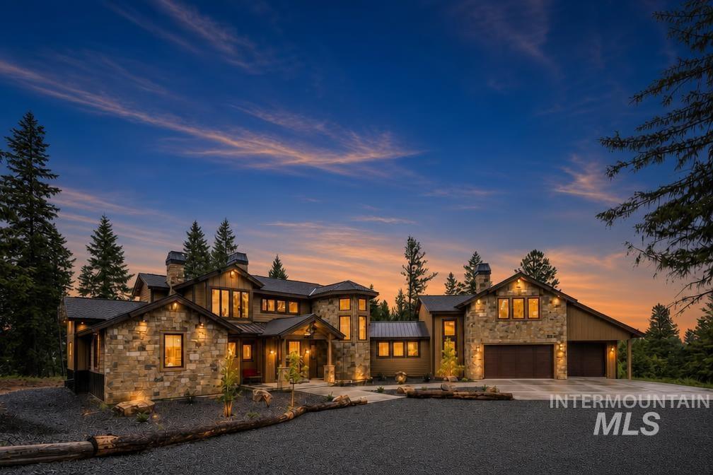 1084 Blackhawk Lake, McCall ID 83638