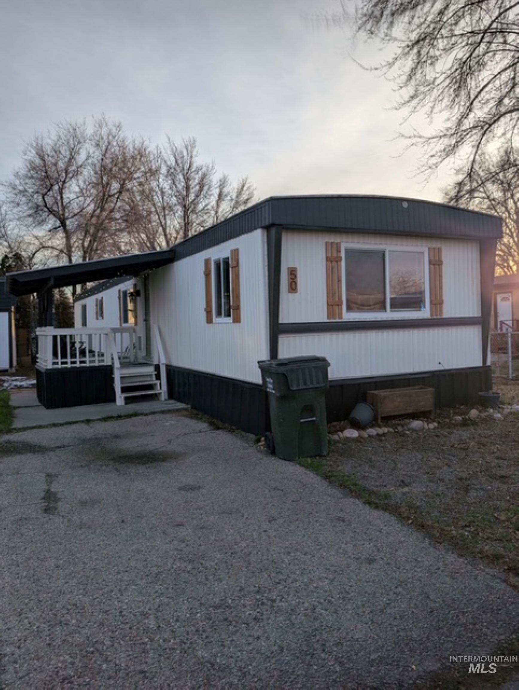 50 NW Barlington St, Mountain Home ID 83647