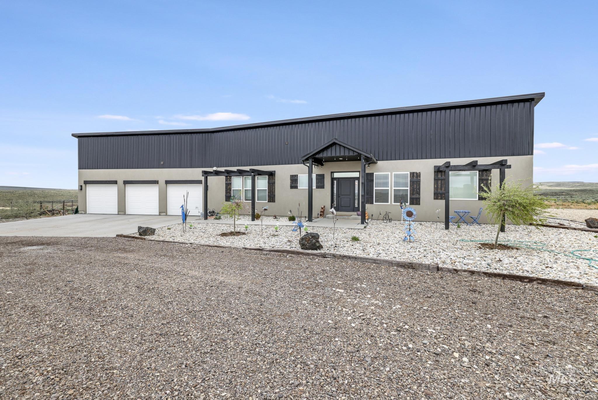 2527 E 1700 N 2527 E 1700 N, Rogerson ID 83302