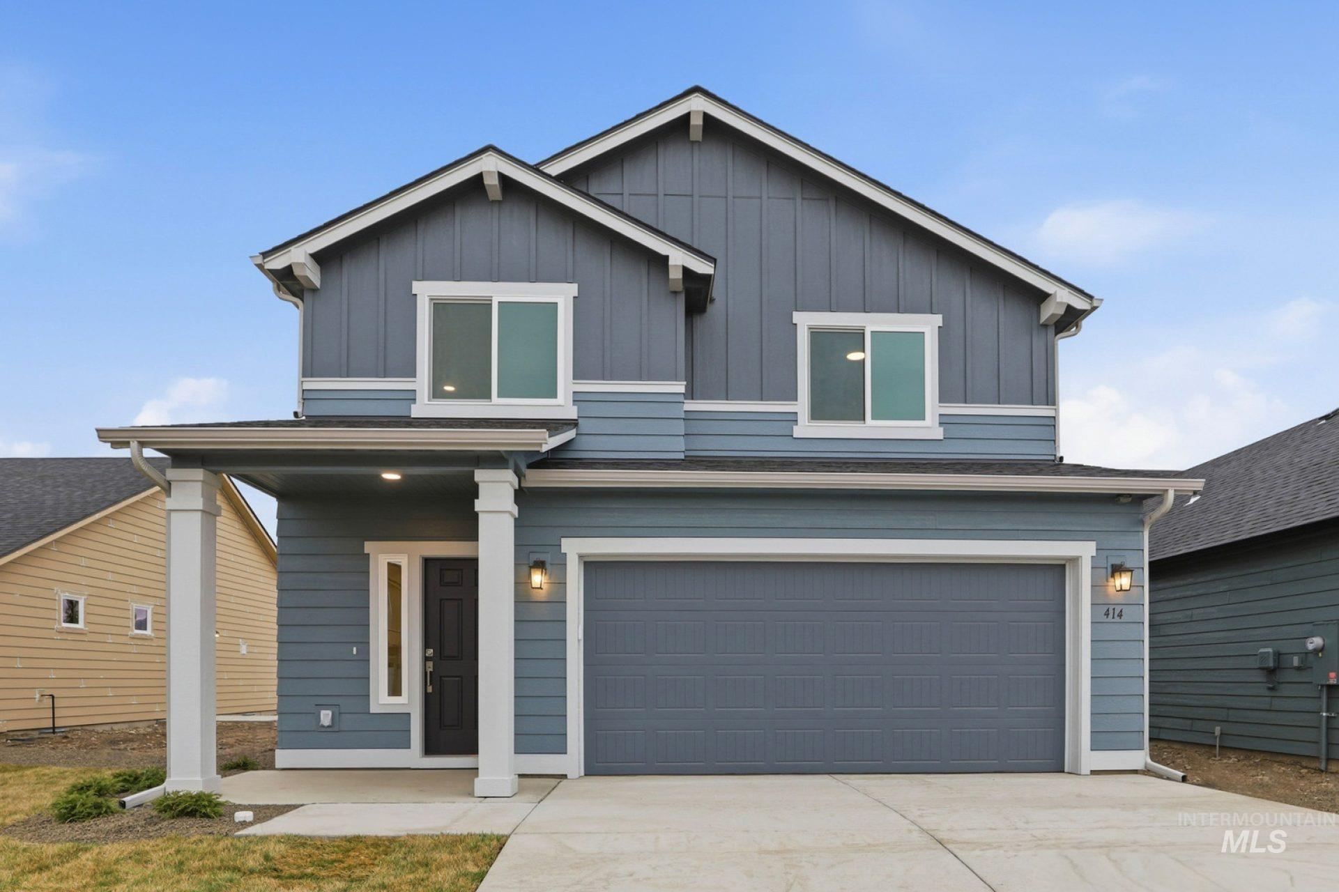 697 SW Mendenhall St, Mountain Home ID 83647