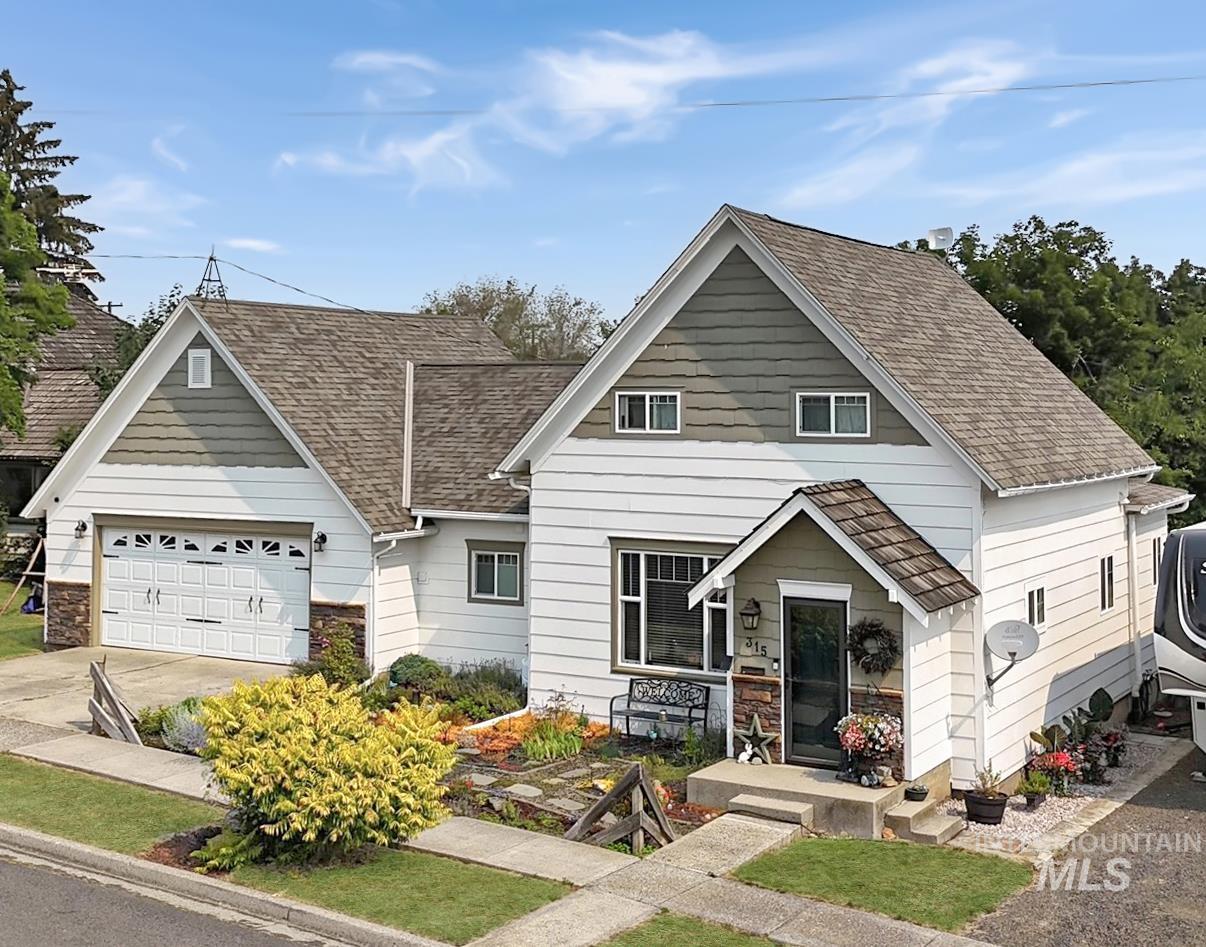 315 W N 3rd, Grangeville ID 83530