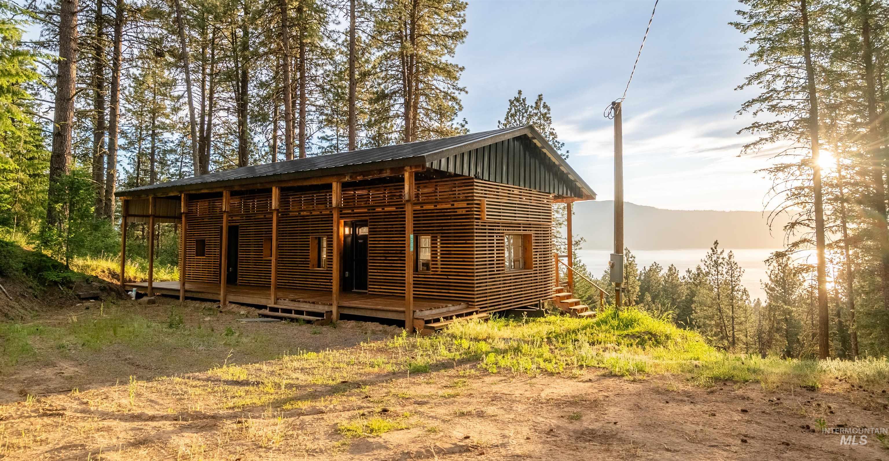 1309 Laurel Drive, Cascade ID 83611