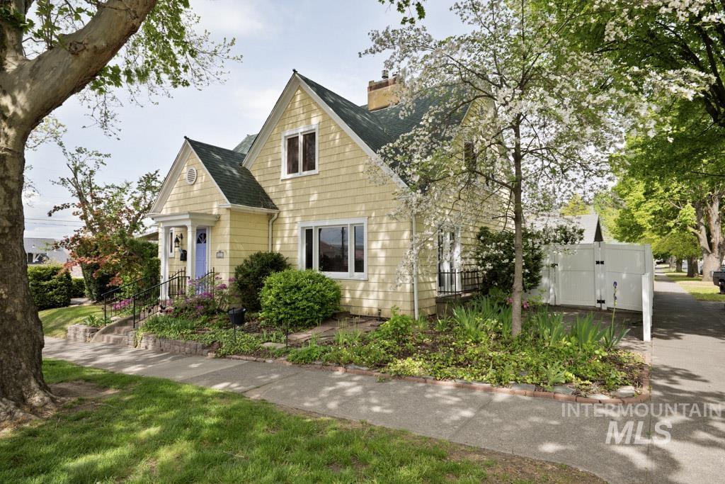 221 7th Ave, Lewiston ID 83501