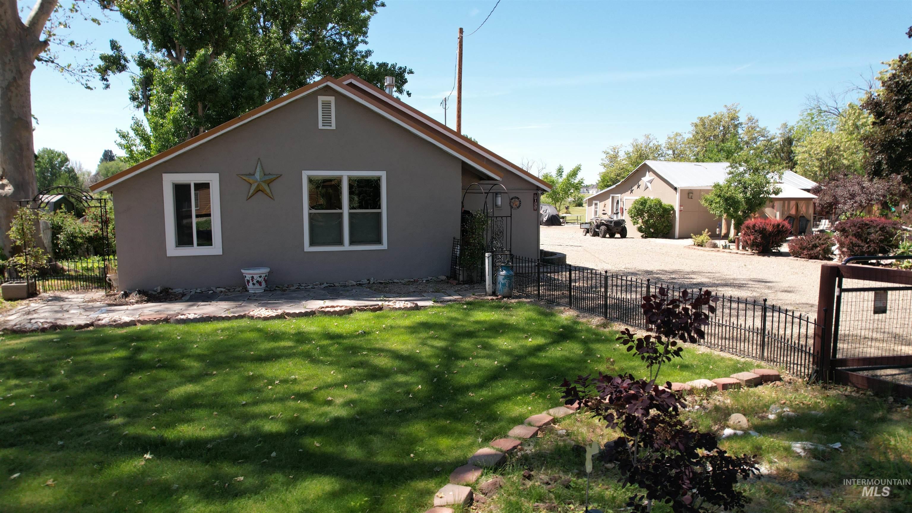 2133 Hollywood Blvd, Emmett ID 83617