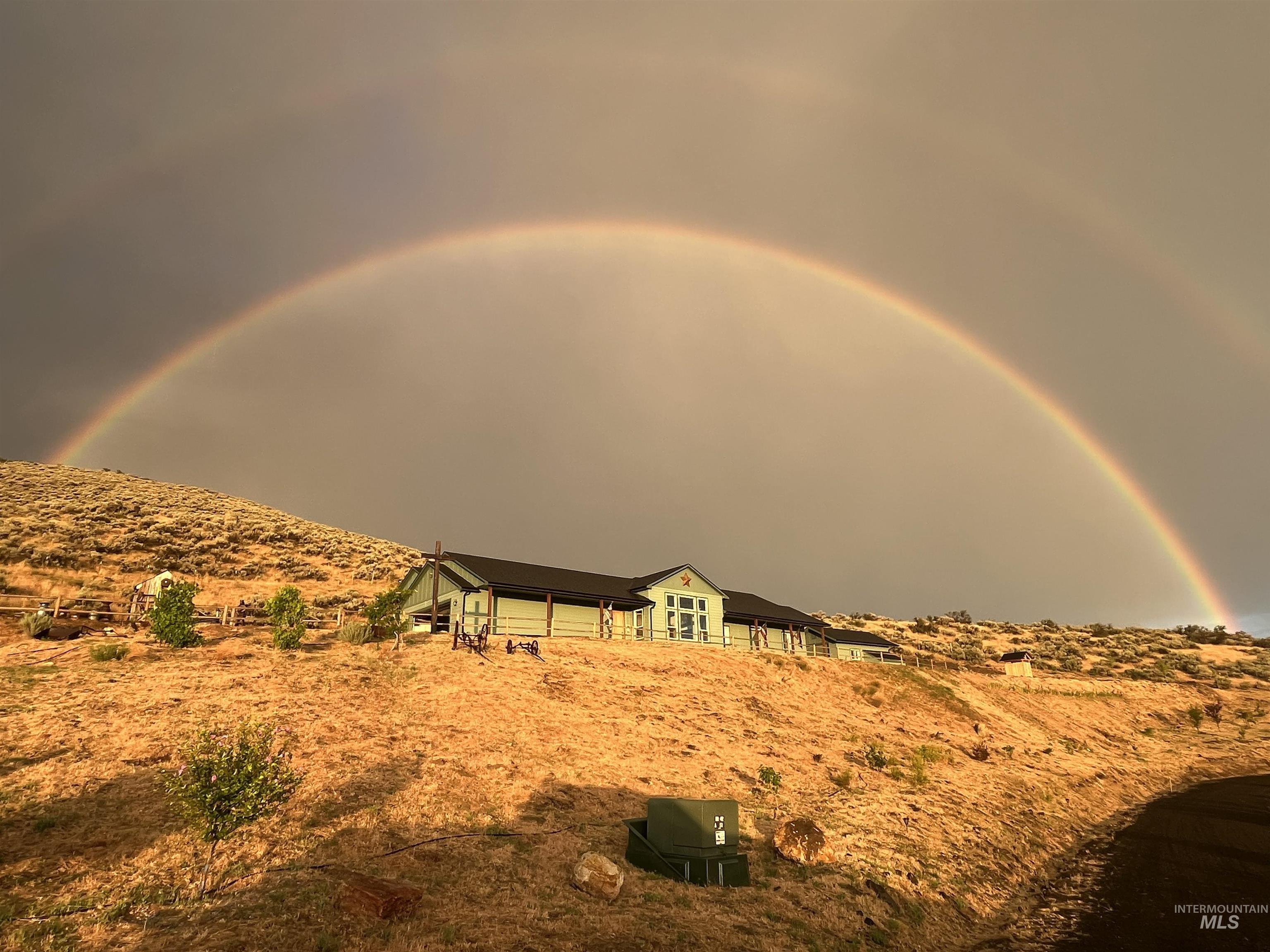 5225 Hidden Hollow Ln, Emmett ID 83617