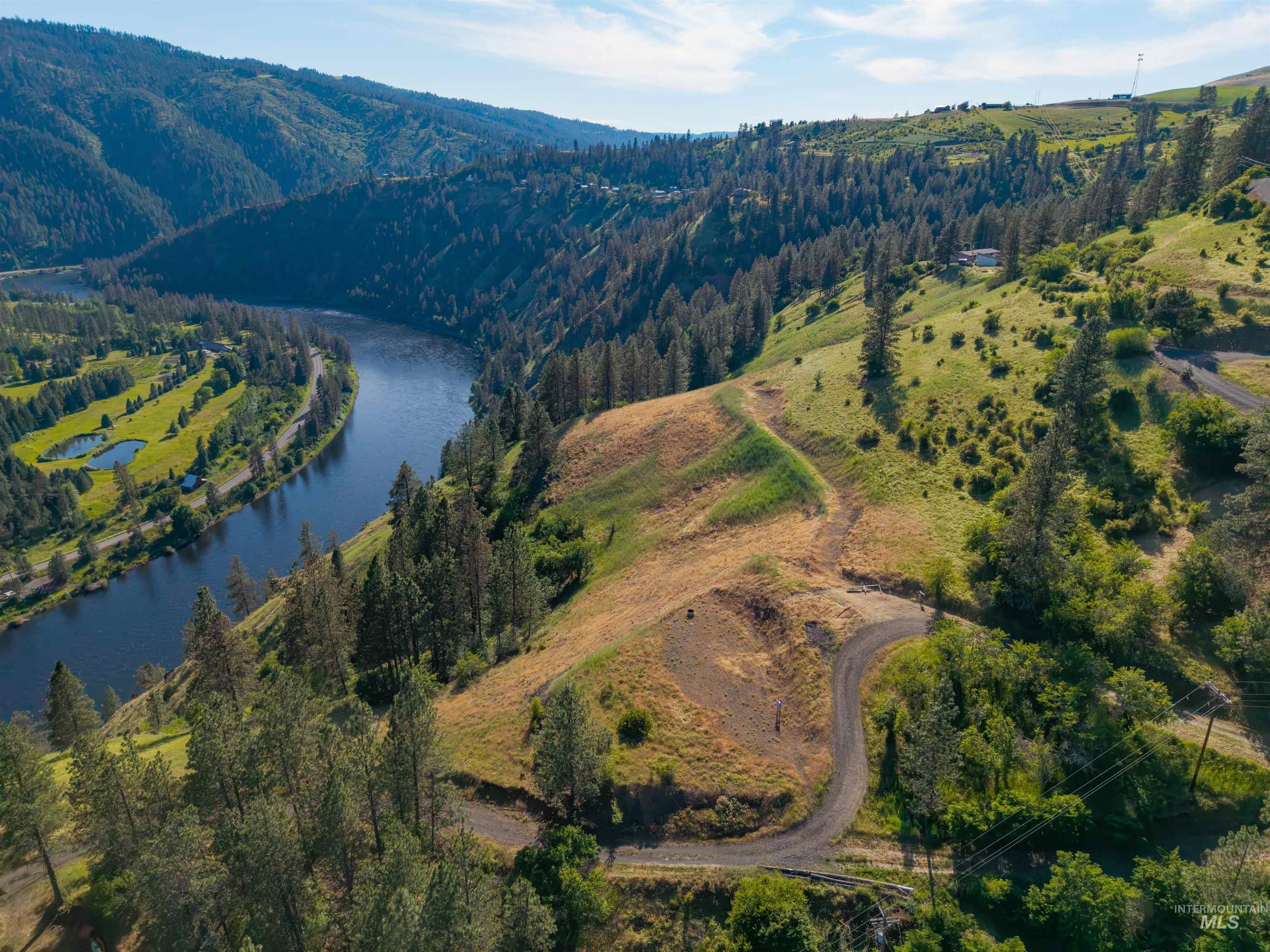 618 Old Peck Grade, Lenore ID 83541