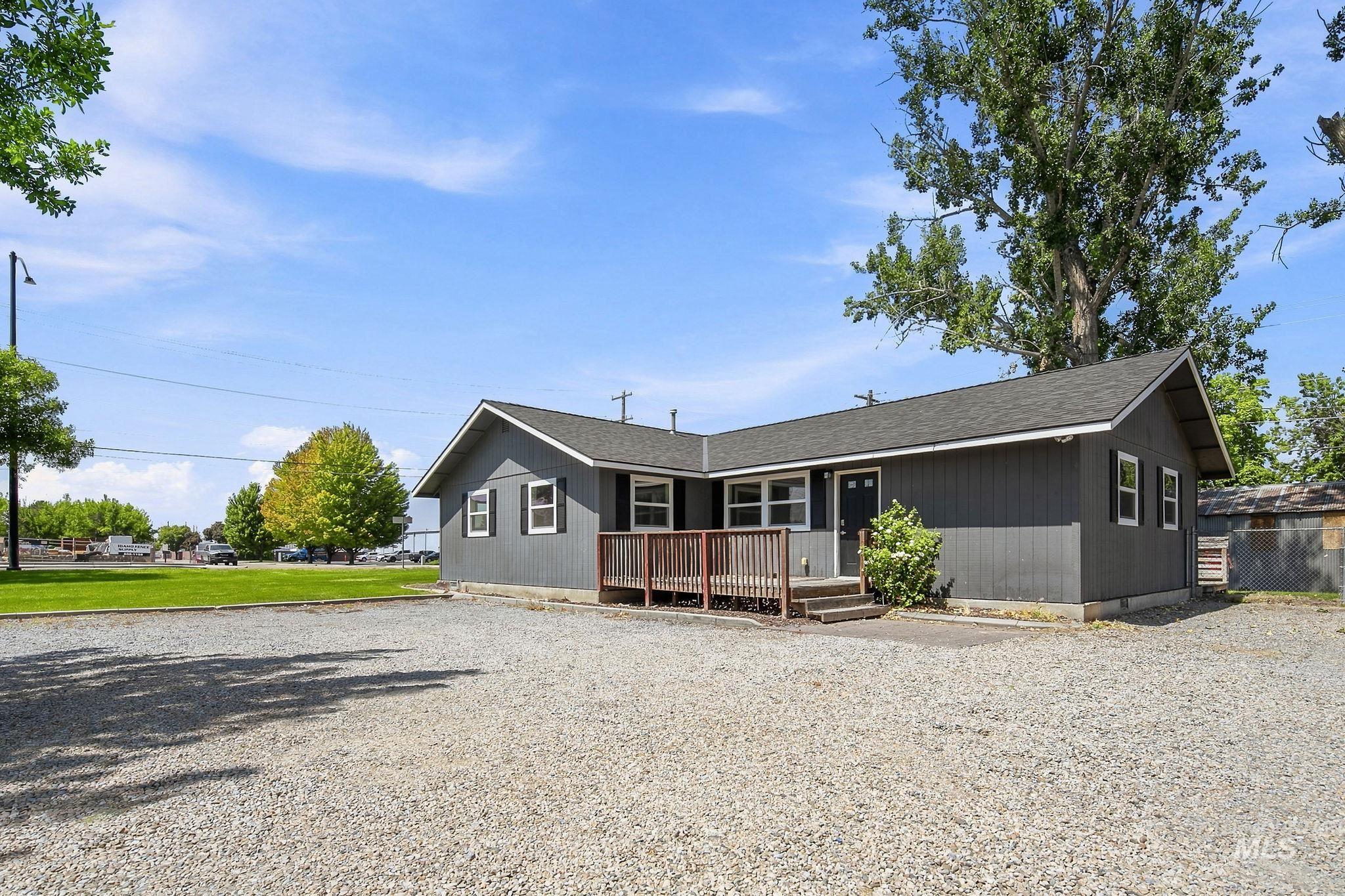 300 N Meridian, Meridian ID 83642