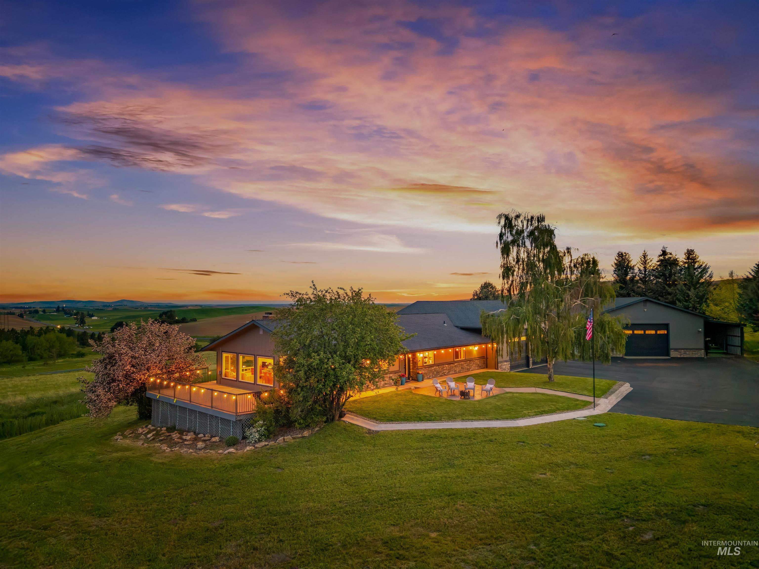 1019 Nearing Road, Moscow ID 83843