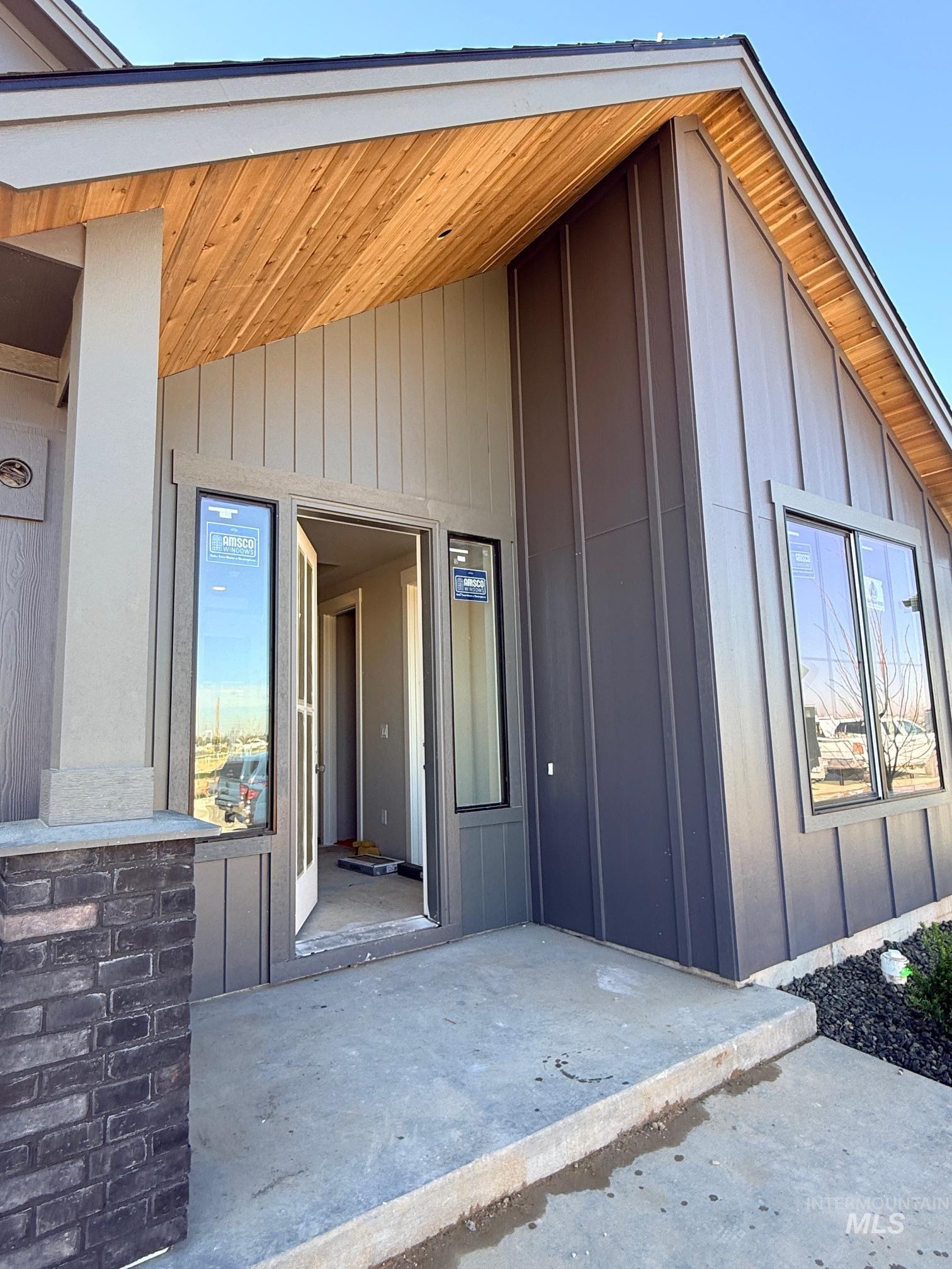 1223 W Malbar St, Meridian ID 83646