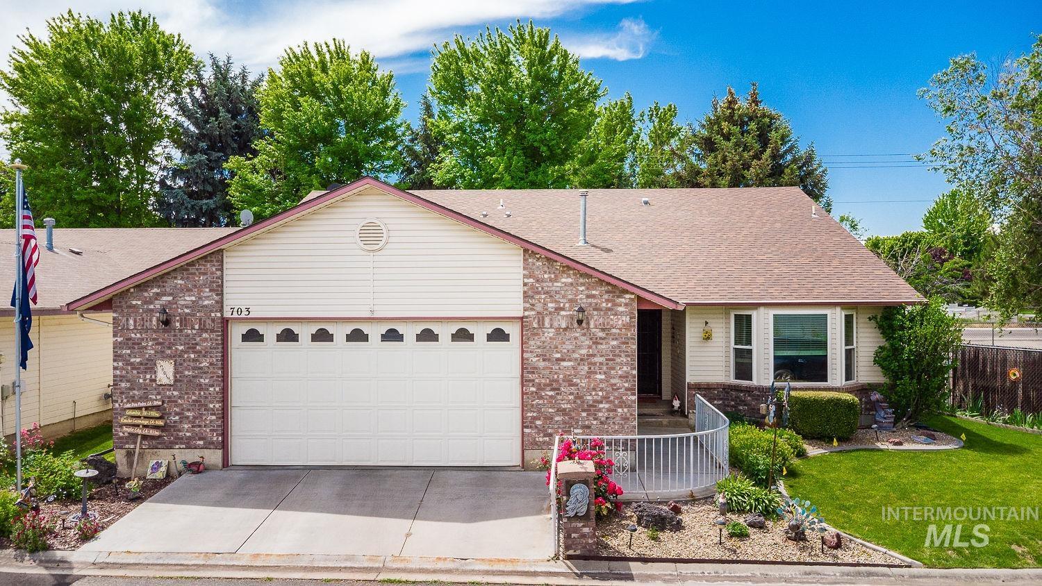 703 N Dover Crt, Nampa ID 83651
