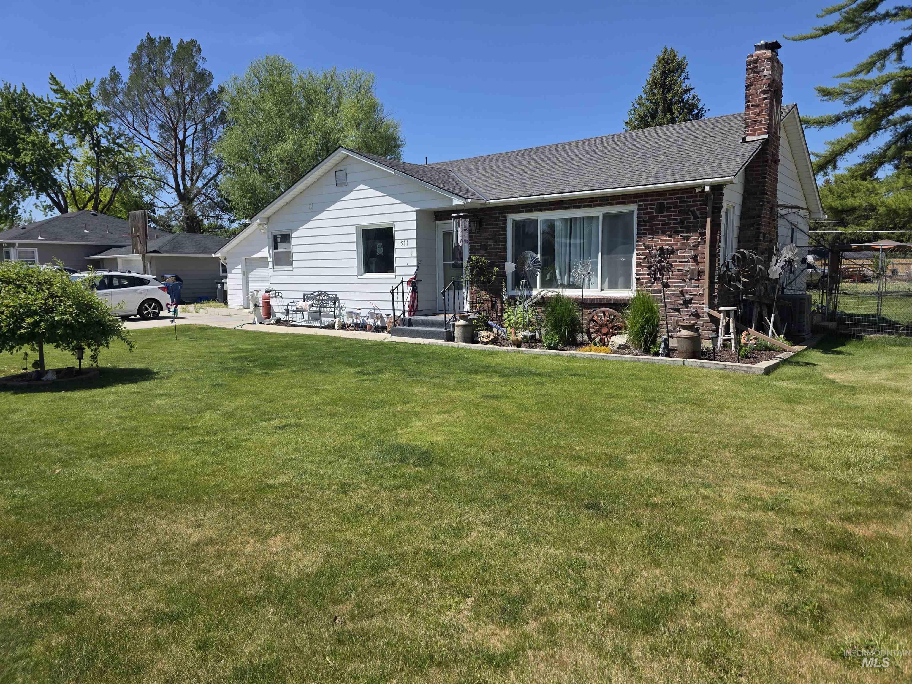 811 S Florence, Nampa ID 83686