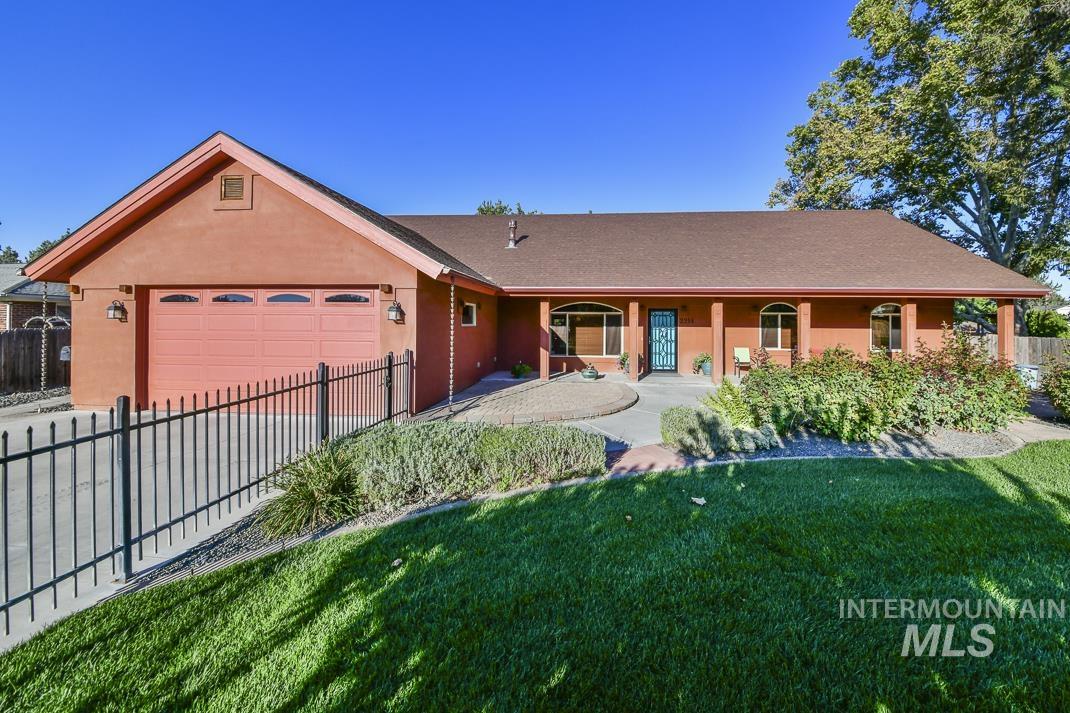 2214 Washington, Caldwell ID 83605