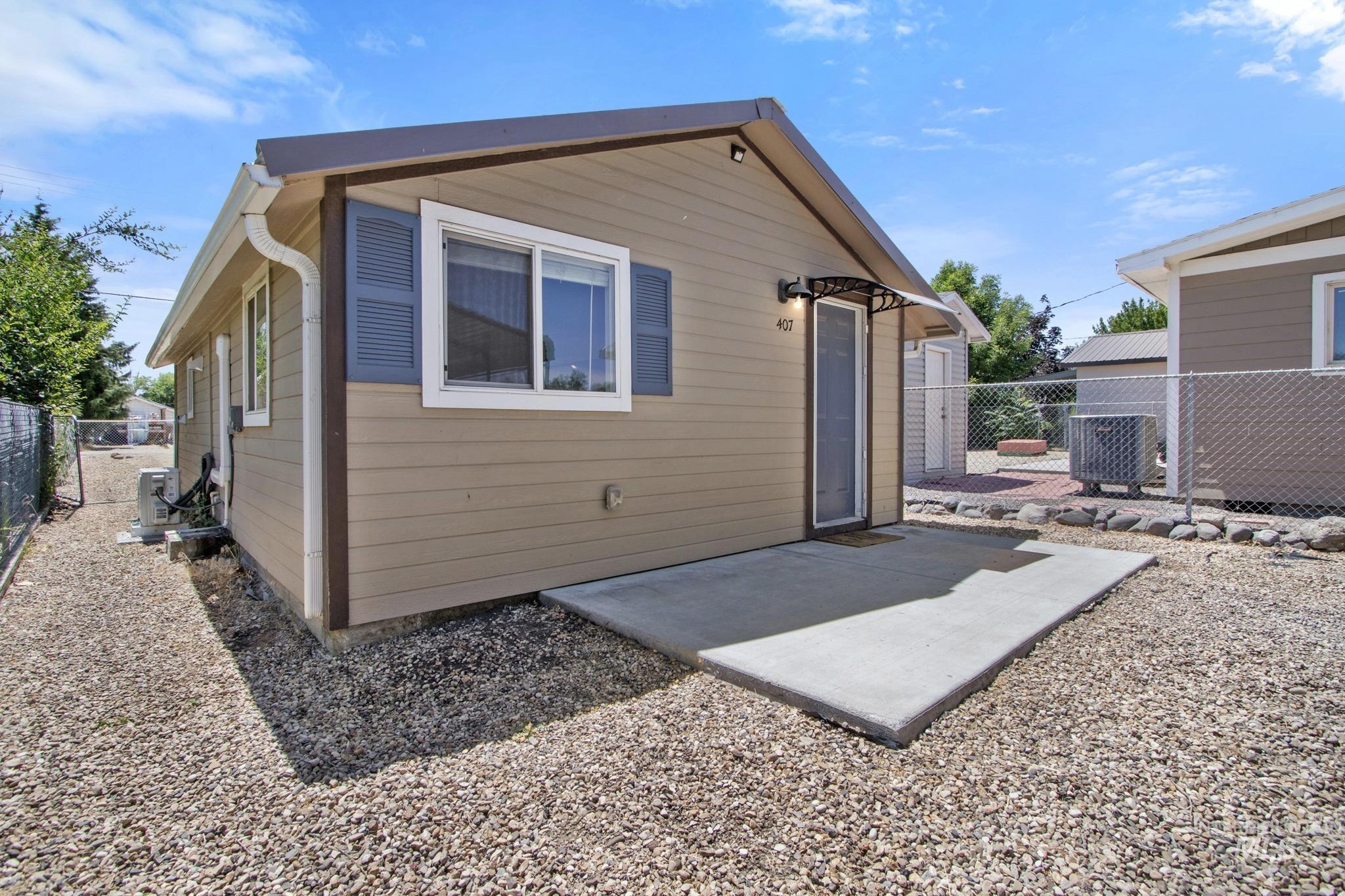 407 1st St N, Marsing ID 83639