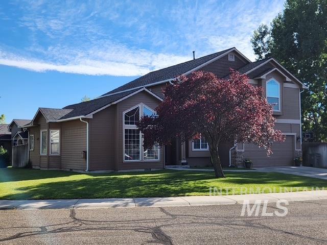 5887 S Tallowtree Way, Boise ID 83716