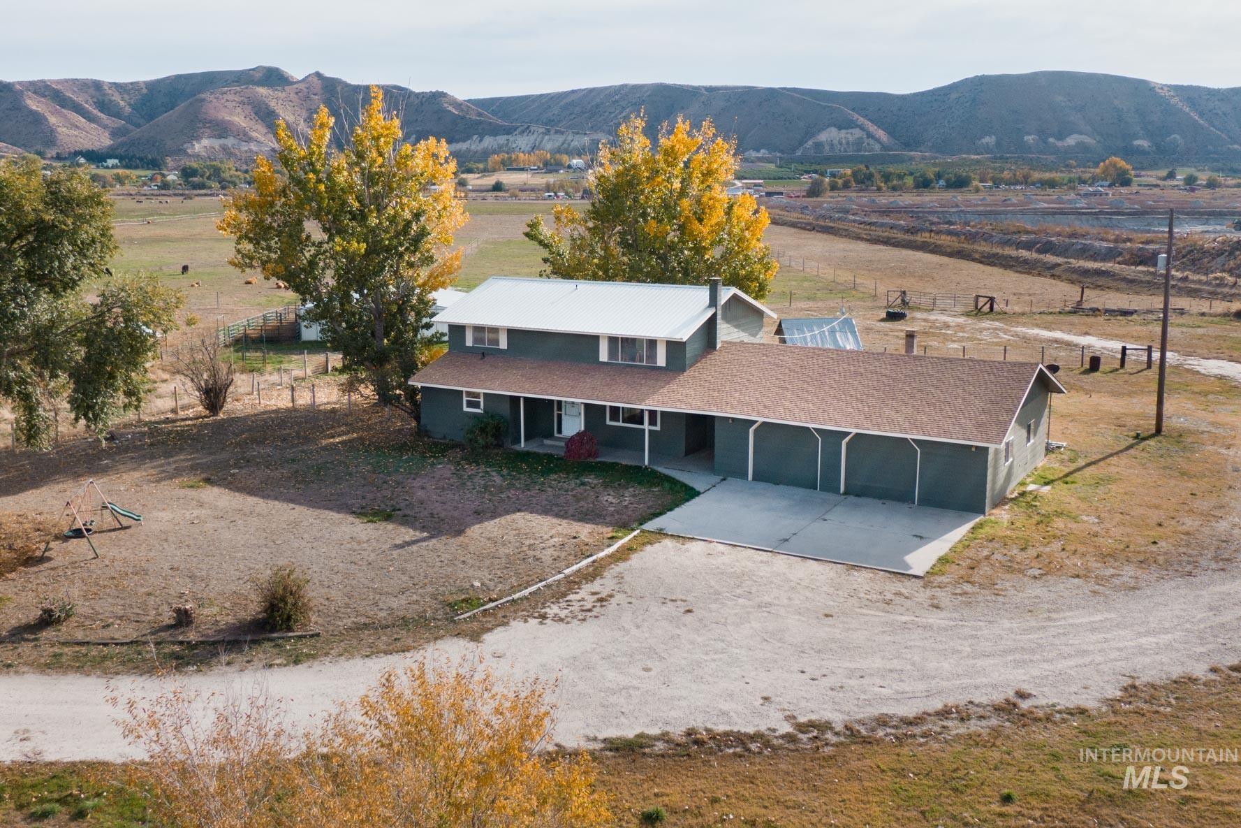1823 W Sales Yard Rd, Emmett ID 83617