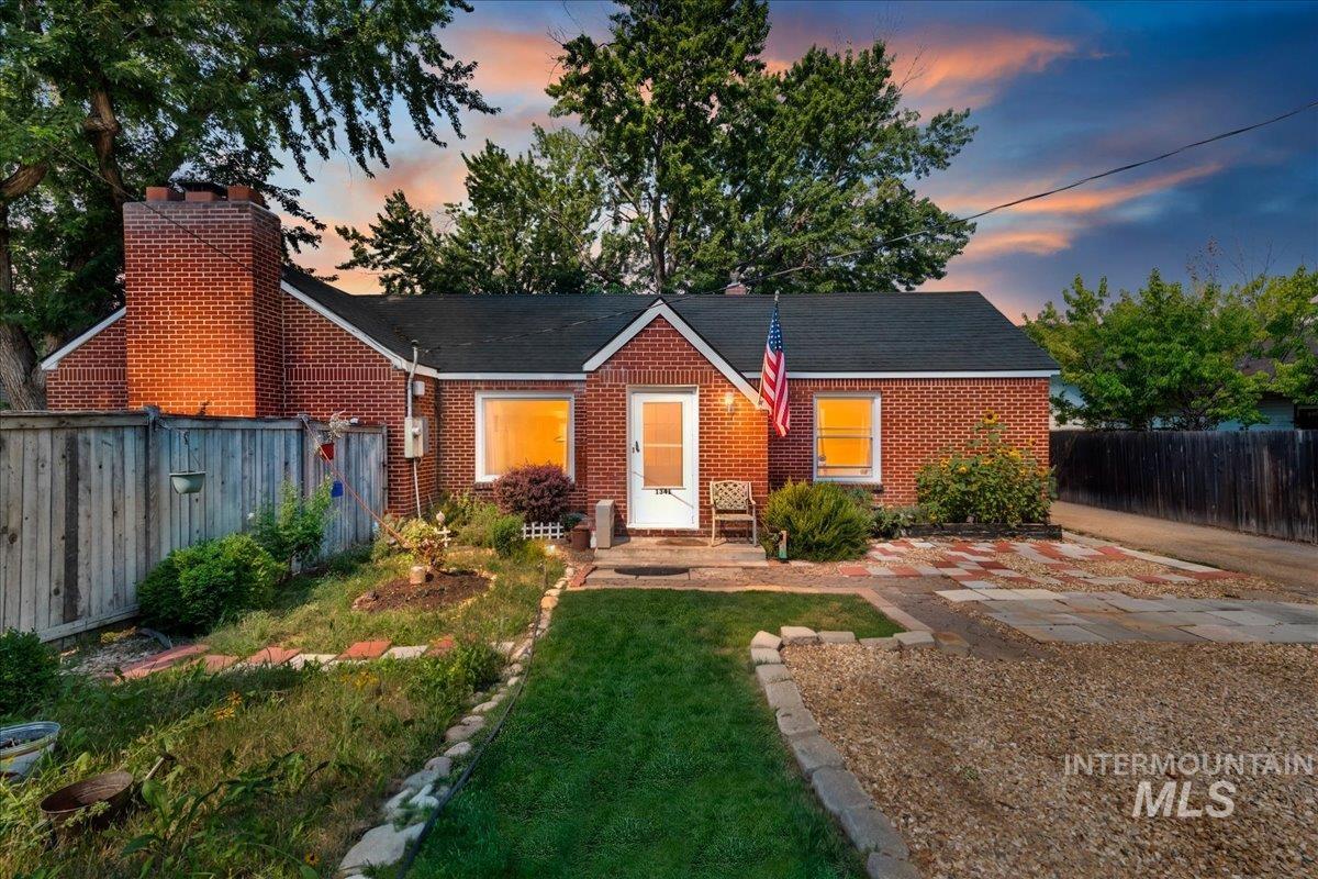 1341 N Mitchell, Boise ID 83704