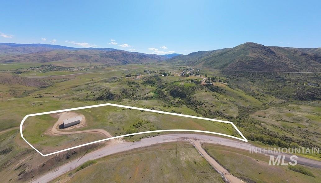 227 Old Hwy 55, Horseshoe Bend ID 83629