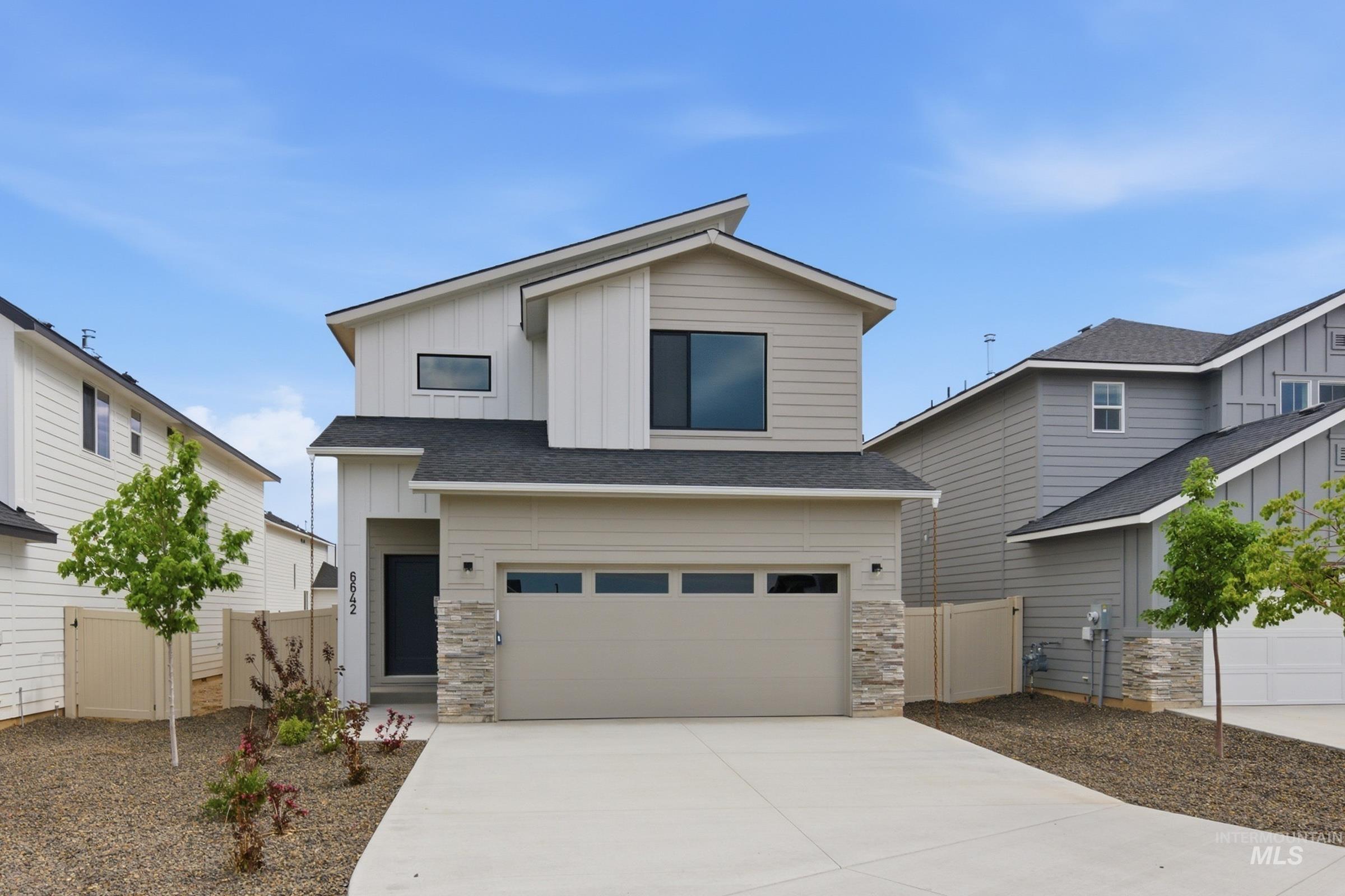 6642 W Black Butte Dr, Meridian ID 83646
