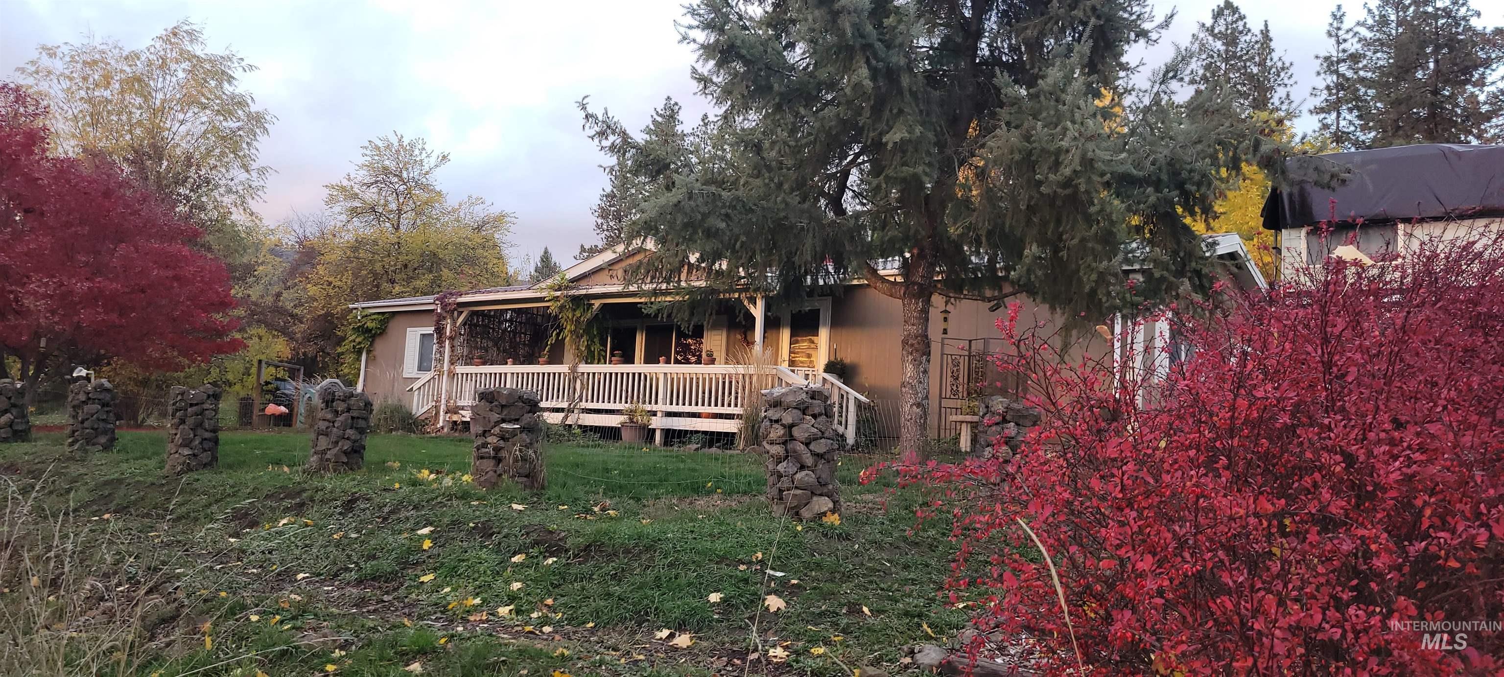204 Larradon Dr, Kamiah ID 83536