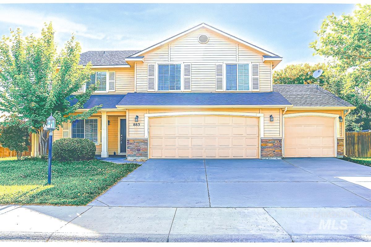 883 N Oxwich Ave, Meridian ID 83642