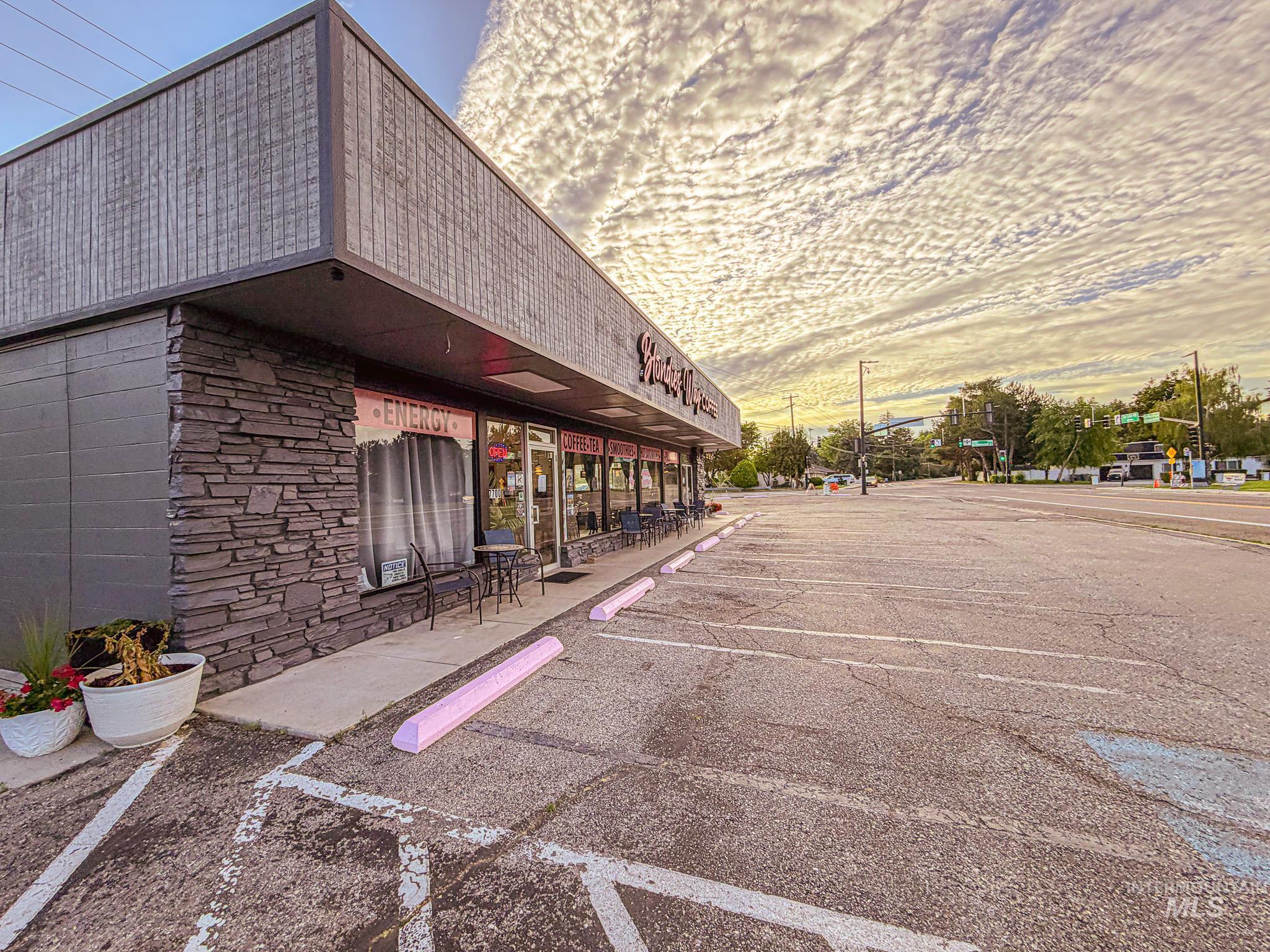 7700 W Goddard, Boise ID 83704