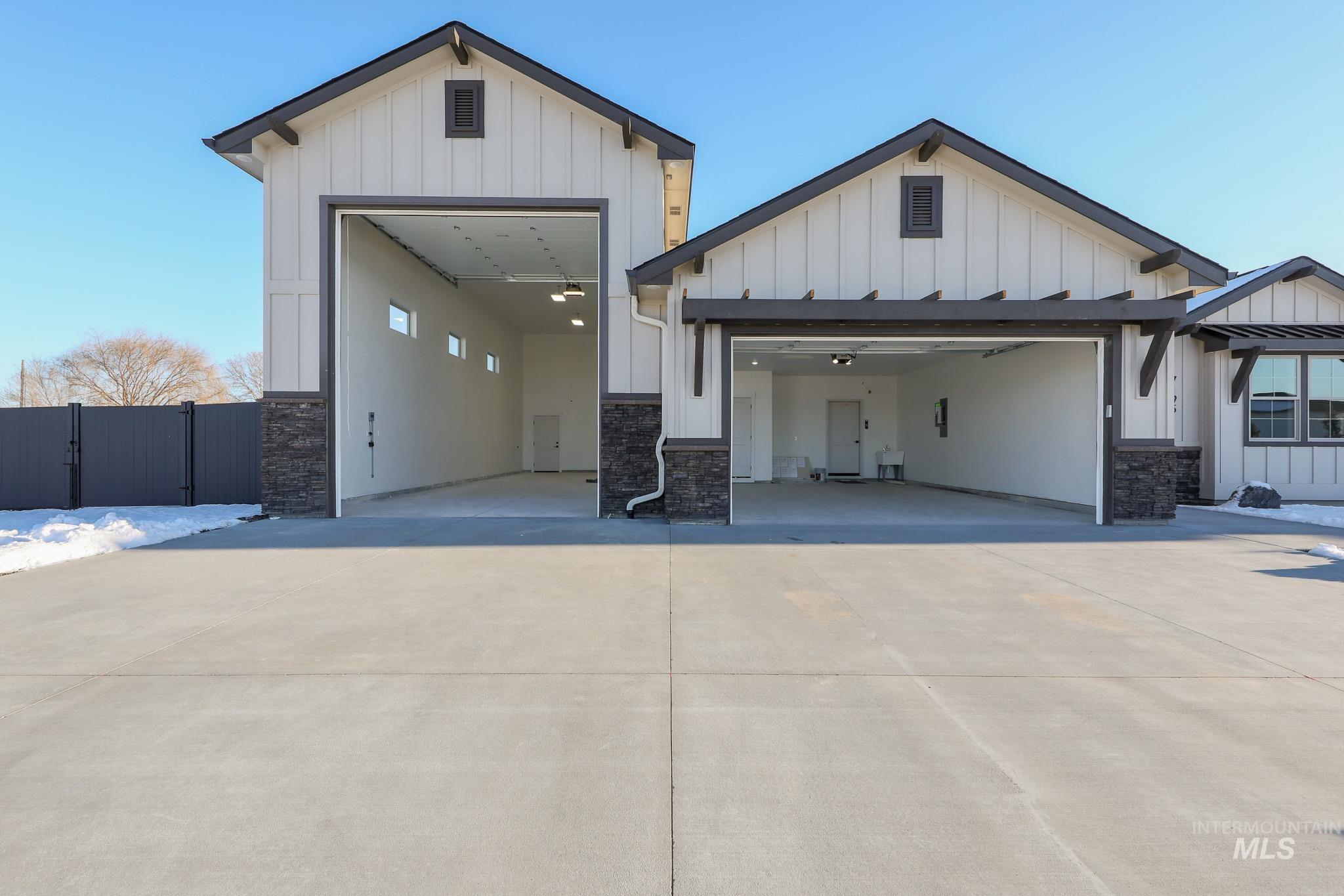 7195 E Merlin Hawk Ct, Nampa ID 83686