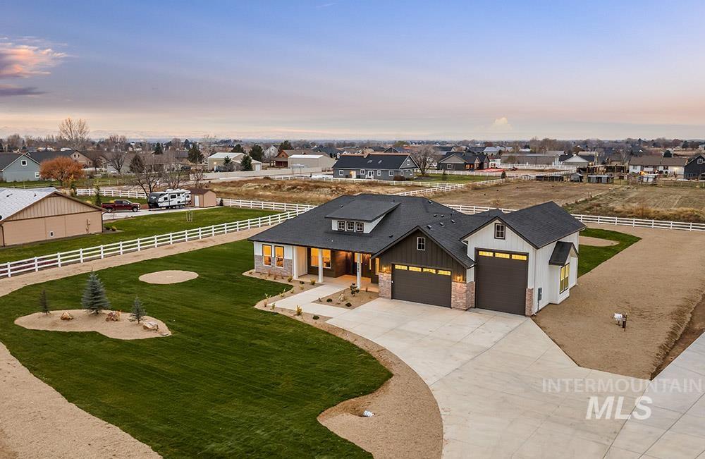 7786 Minam Dr, Middleton ID 83644