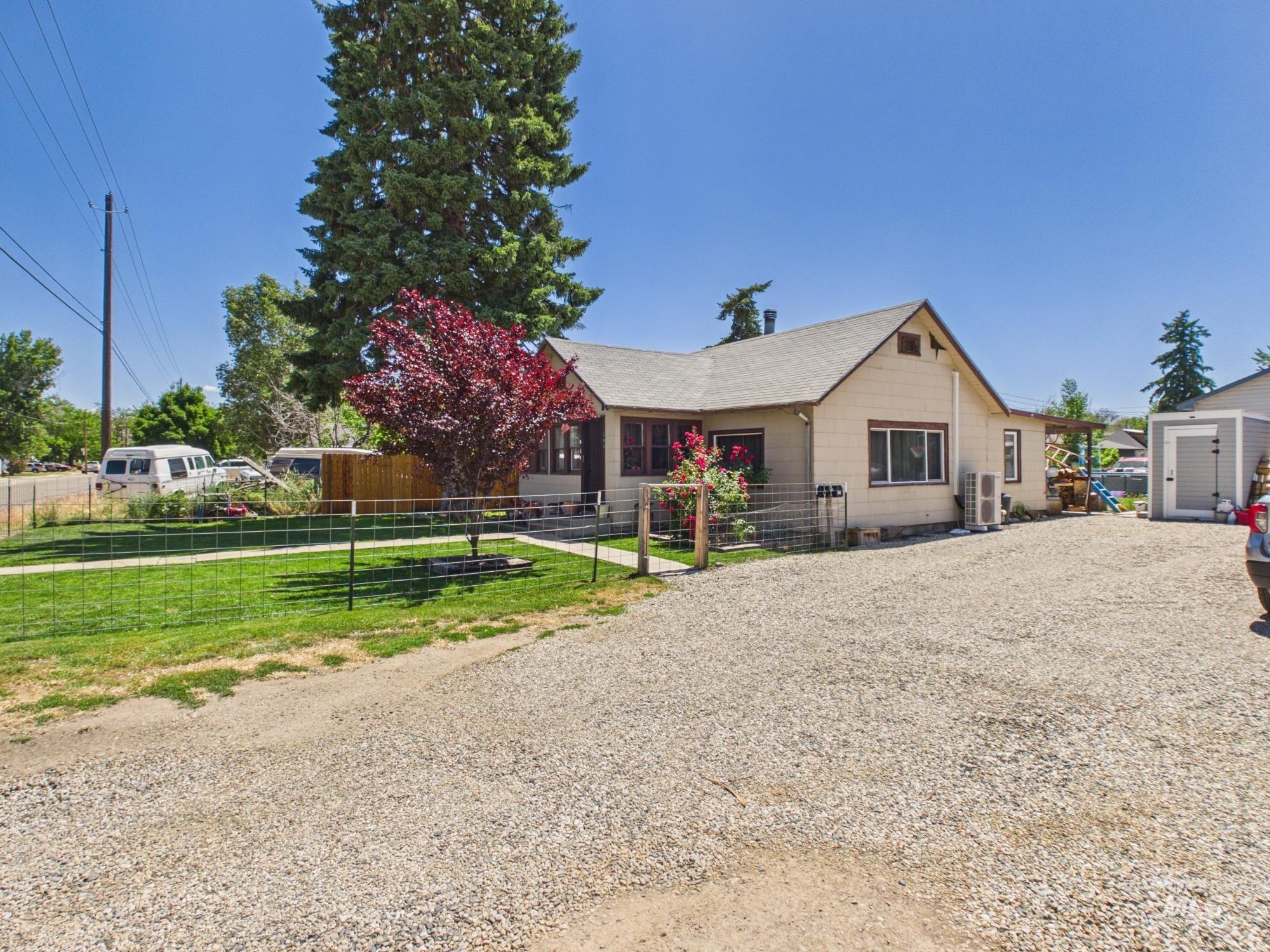 403 E 4th, Emmett ID 83617