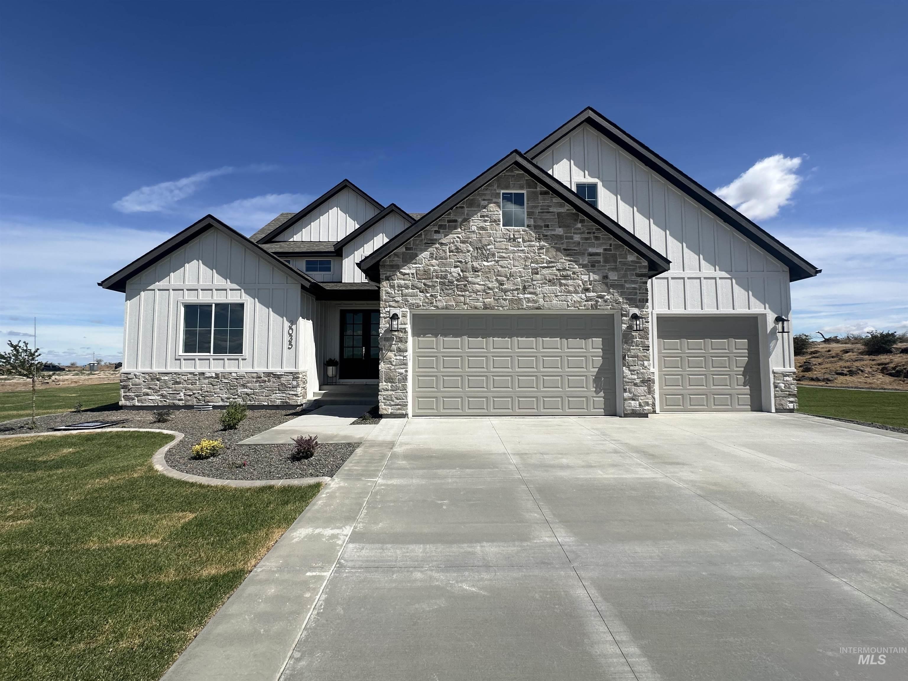 3035 Lake View Ct, Twin Falls ID 83301