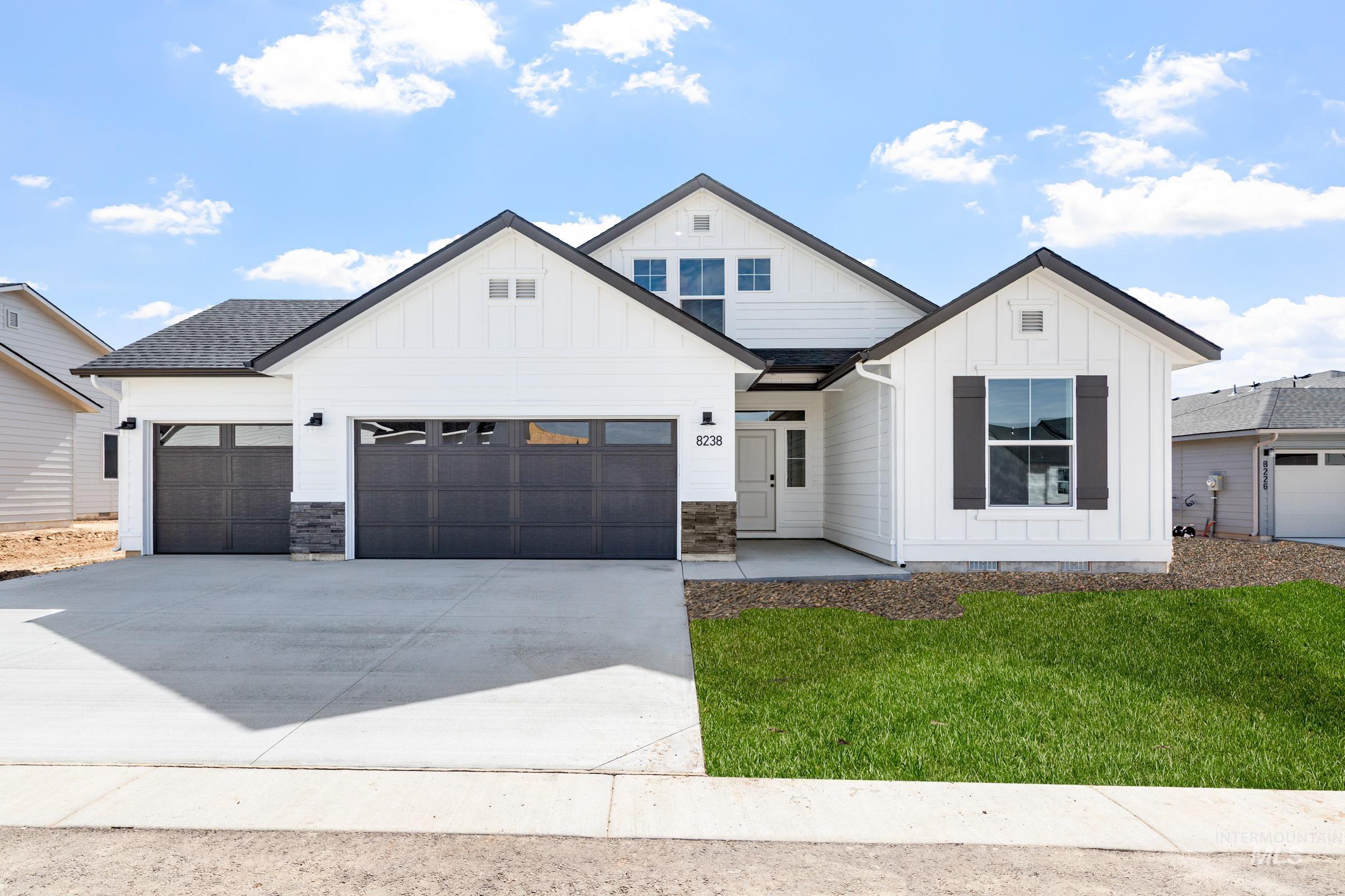8238 E Cool River Lp, Nampa ID 83687