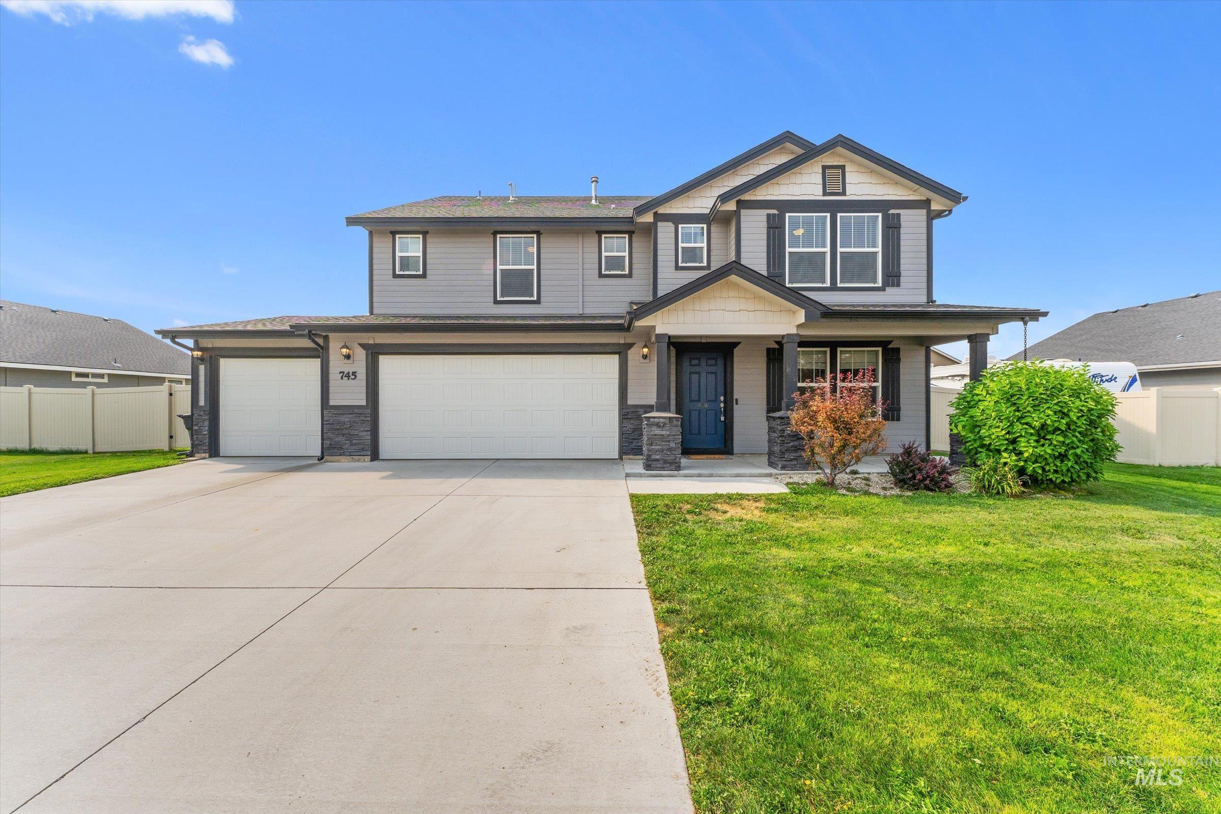 745 SW Inby, Mountain Home ID 83647