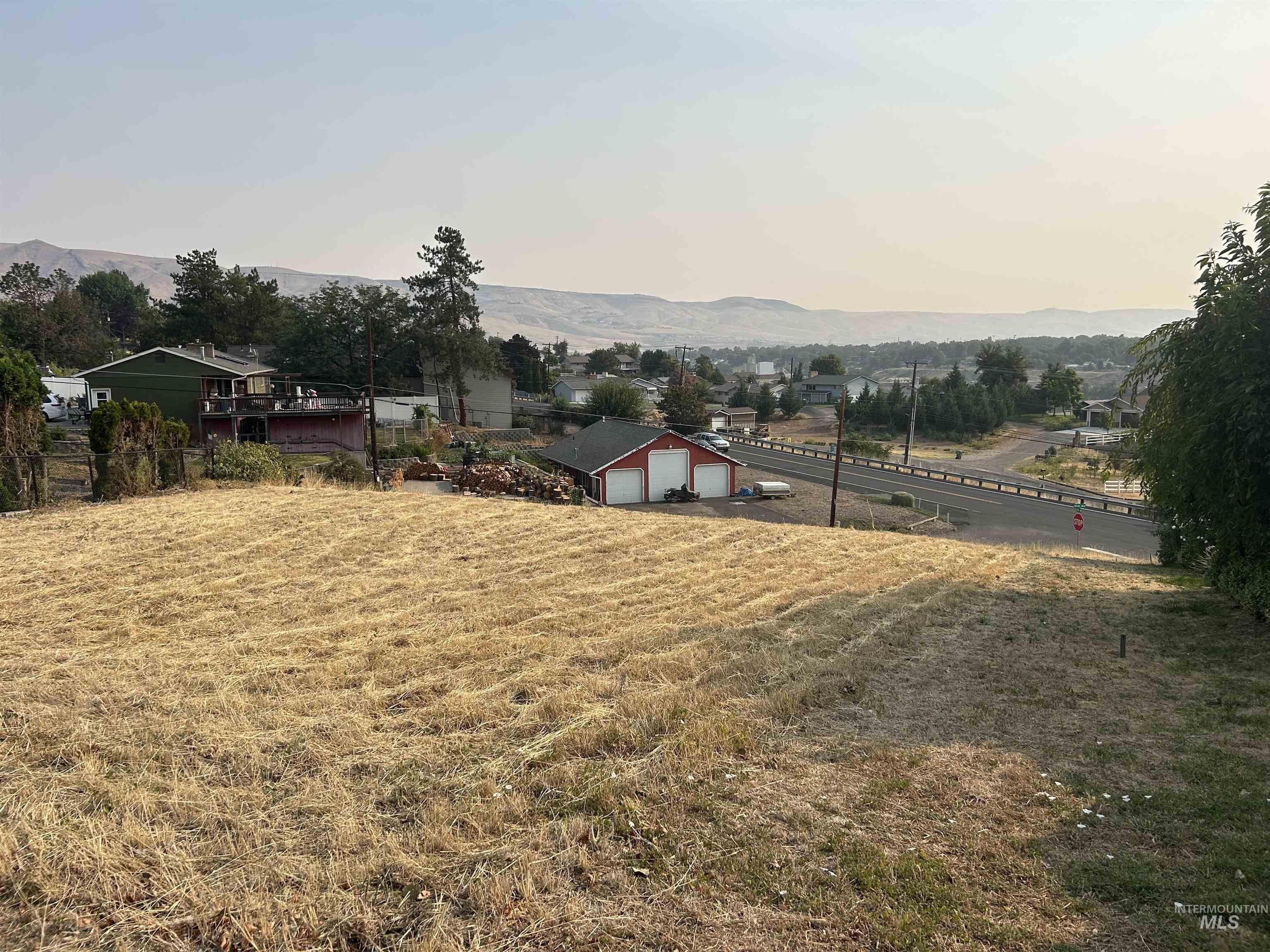 1621 Rimview Dr, Clarkston WA 99403