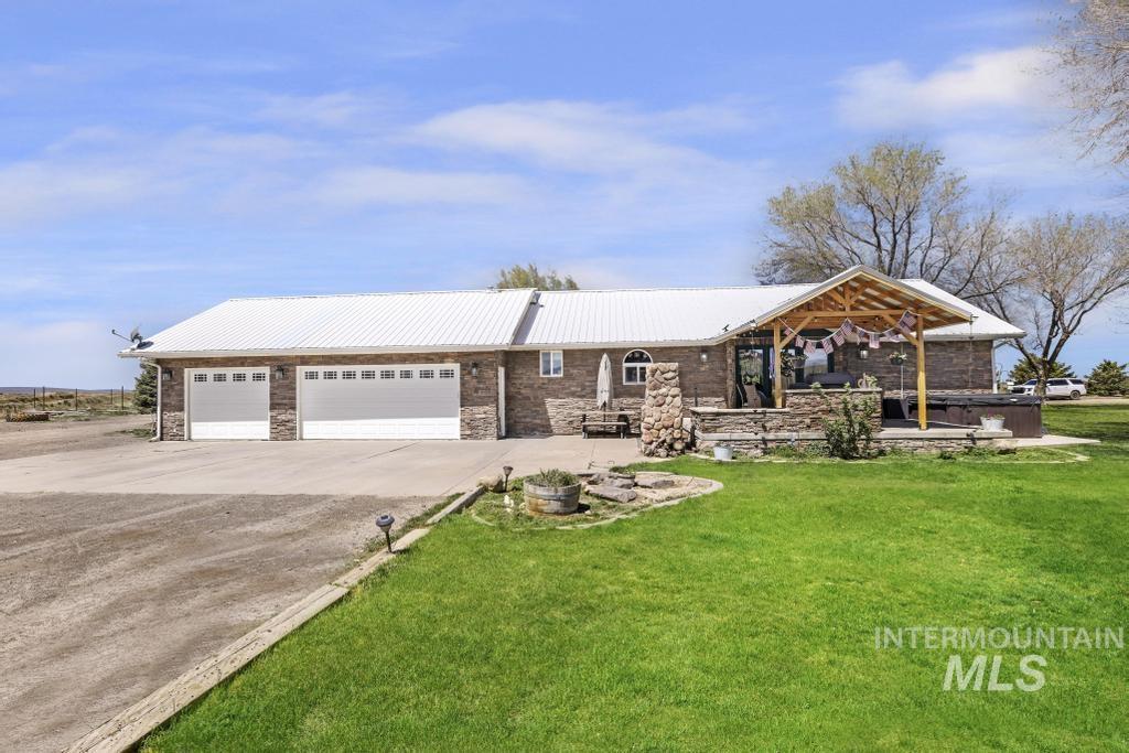 2097 E 2500 N, Twin Falls ID 83301
