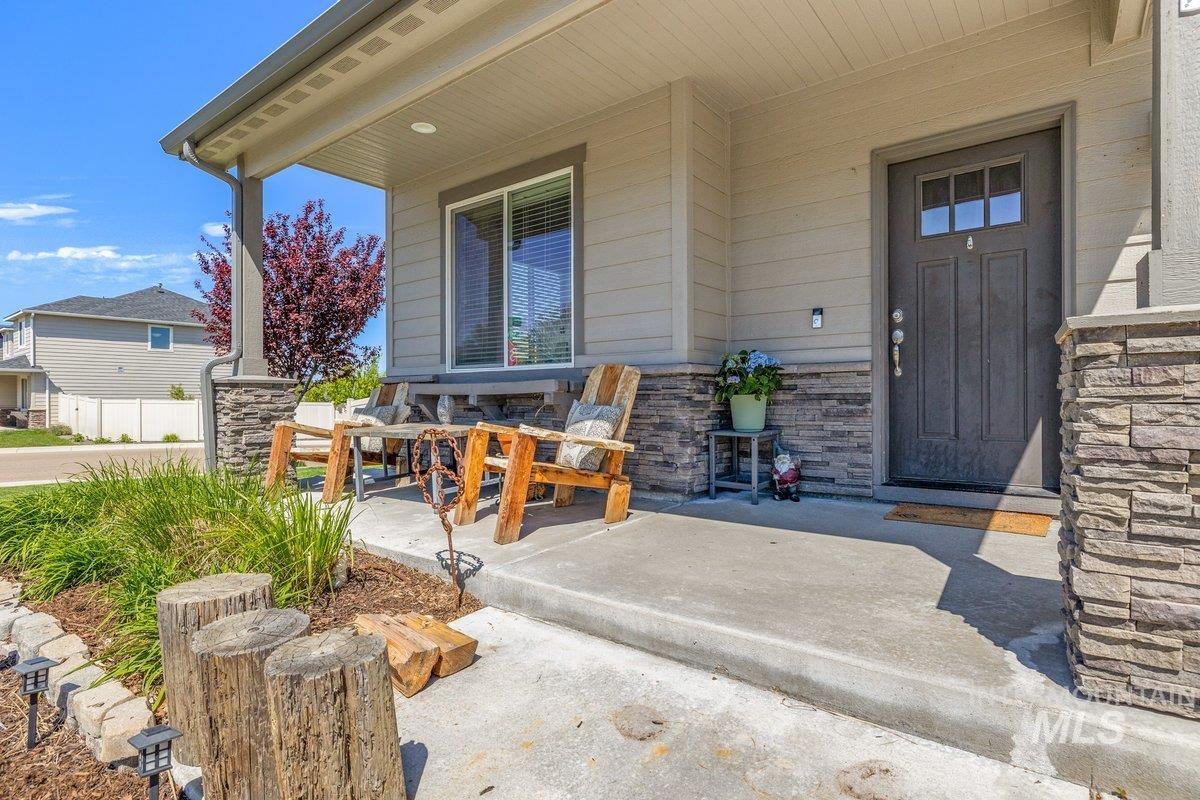 9644 W Goldenpond Ct, Boise ID 83709