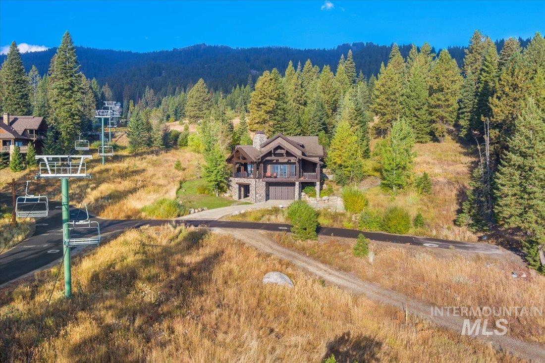 516 Whitewater Dr, Donnelly ID 83615
