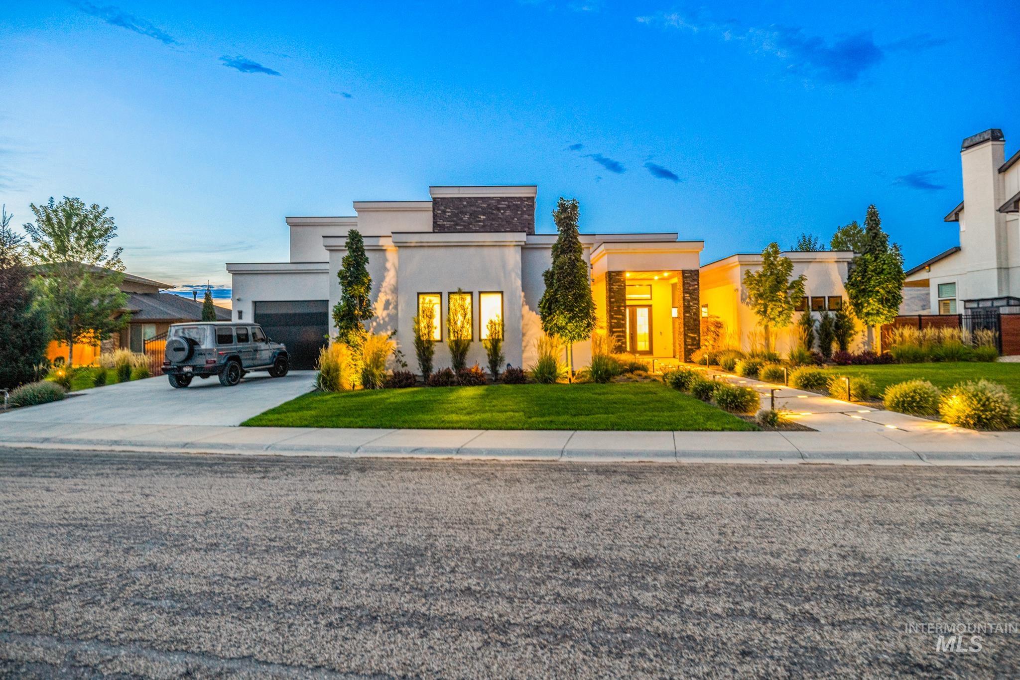 3492 E Heartleaf Dr, Boise ID 83716
