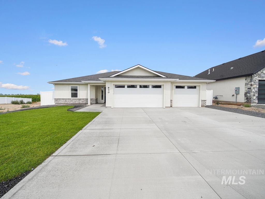 930 23rd Ave E, Jerome ID 83338
