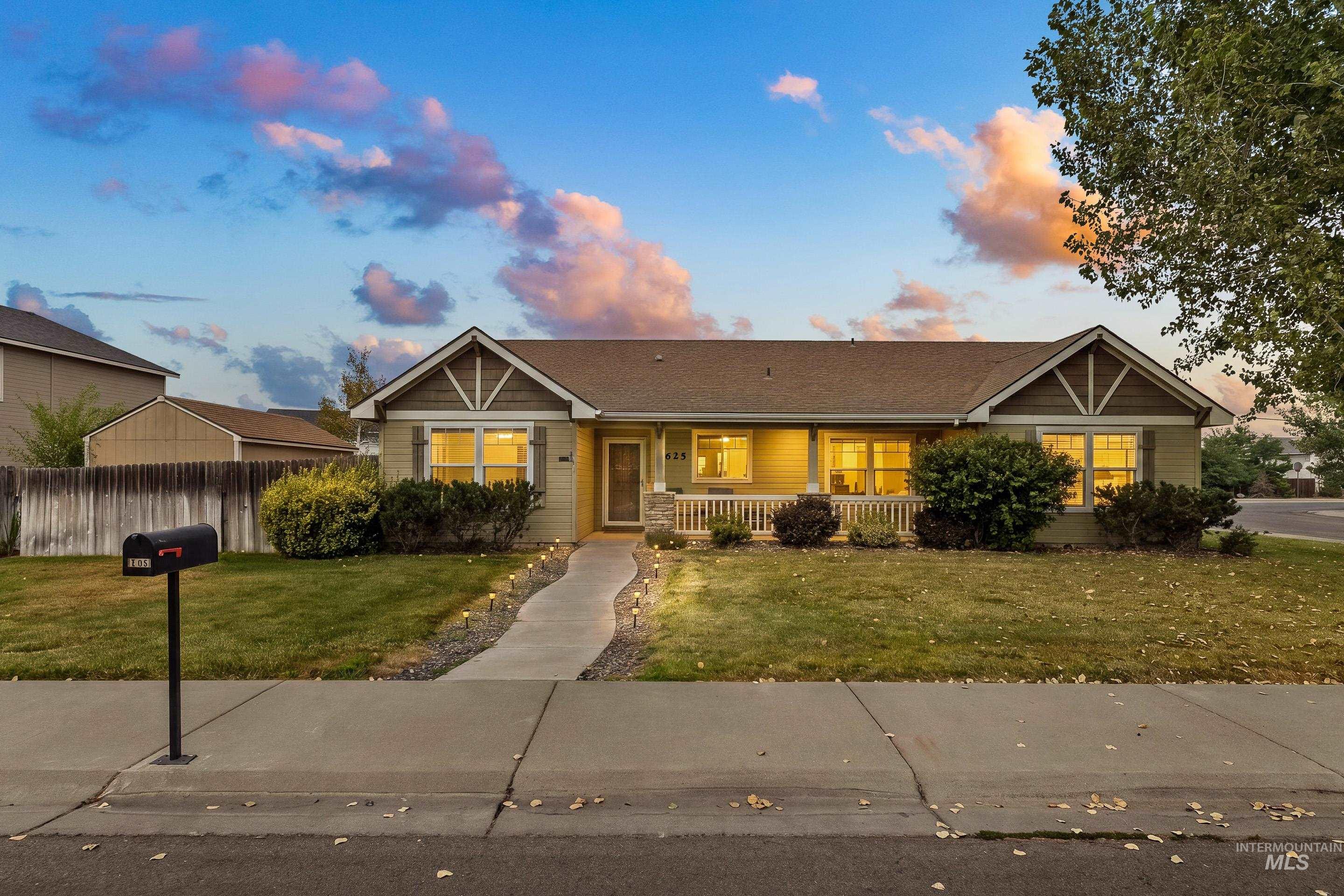 1625 SW Shaft, Mountain Home ID 83647