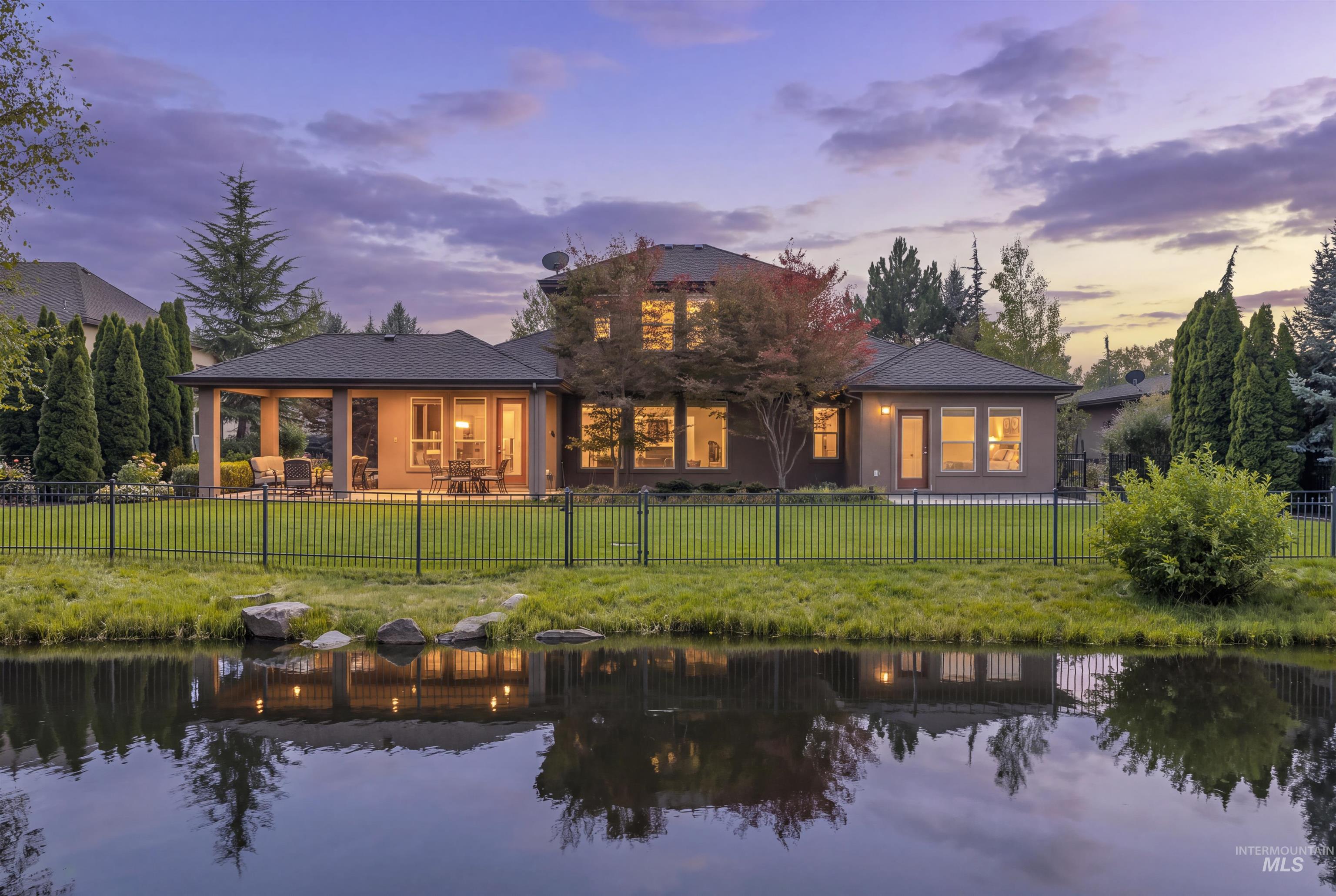 568 E Lakebrook Lane, Eagle ID 83616