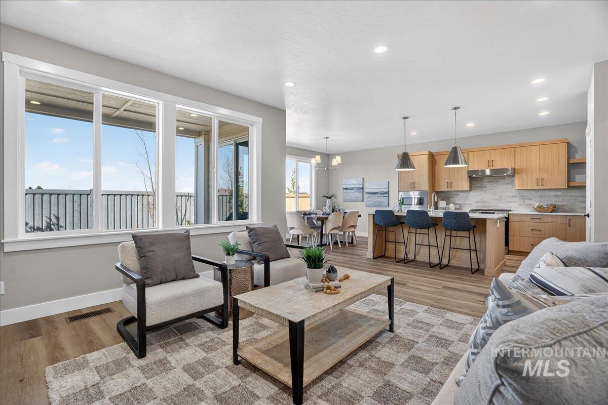 10177 Windrock St., Nampa ID 83687