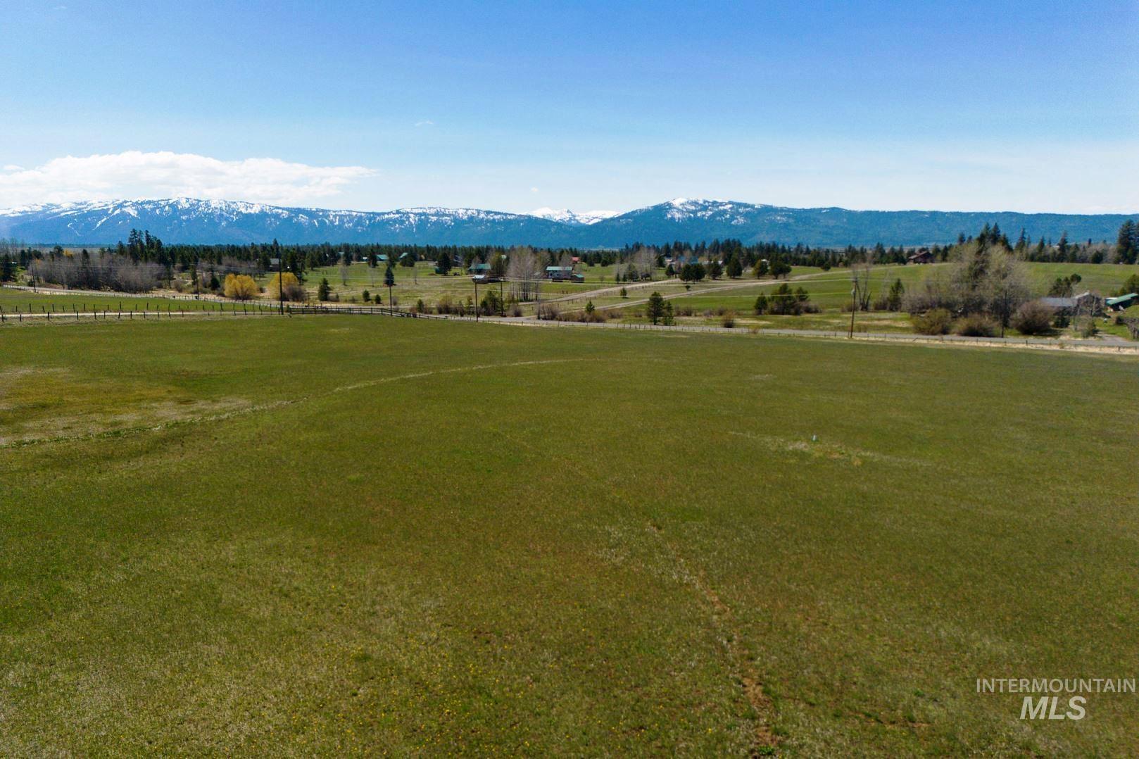 76 Willey Lane, McCall ID 83638