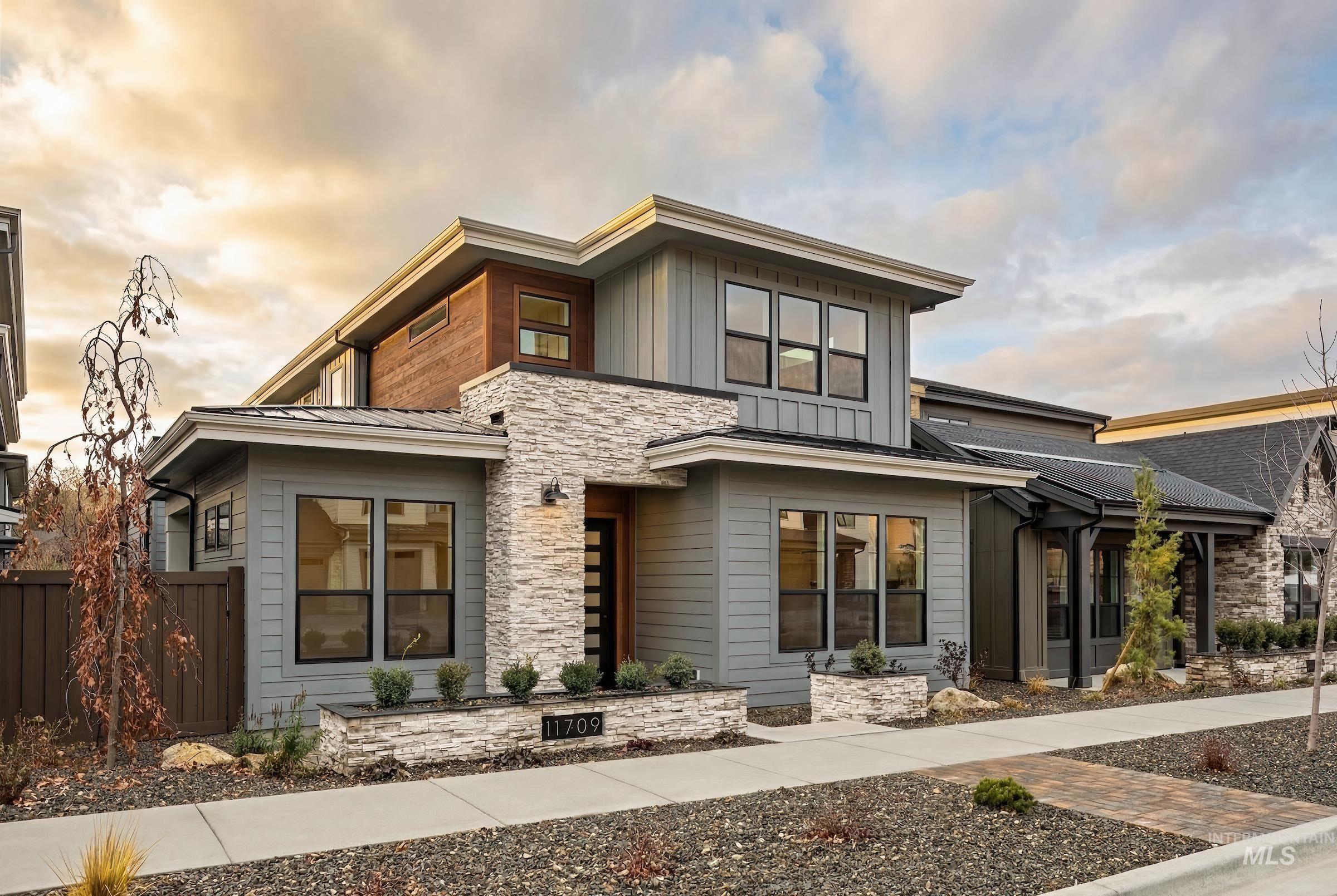 11709 N Rabbitbrush Way, Boise ID 83714