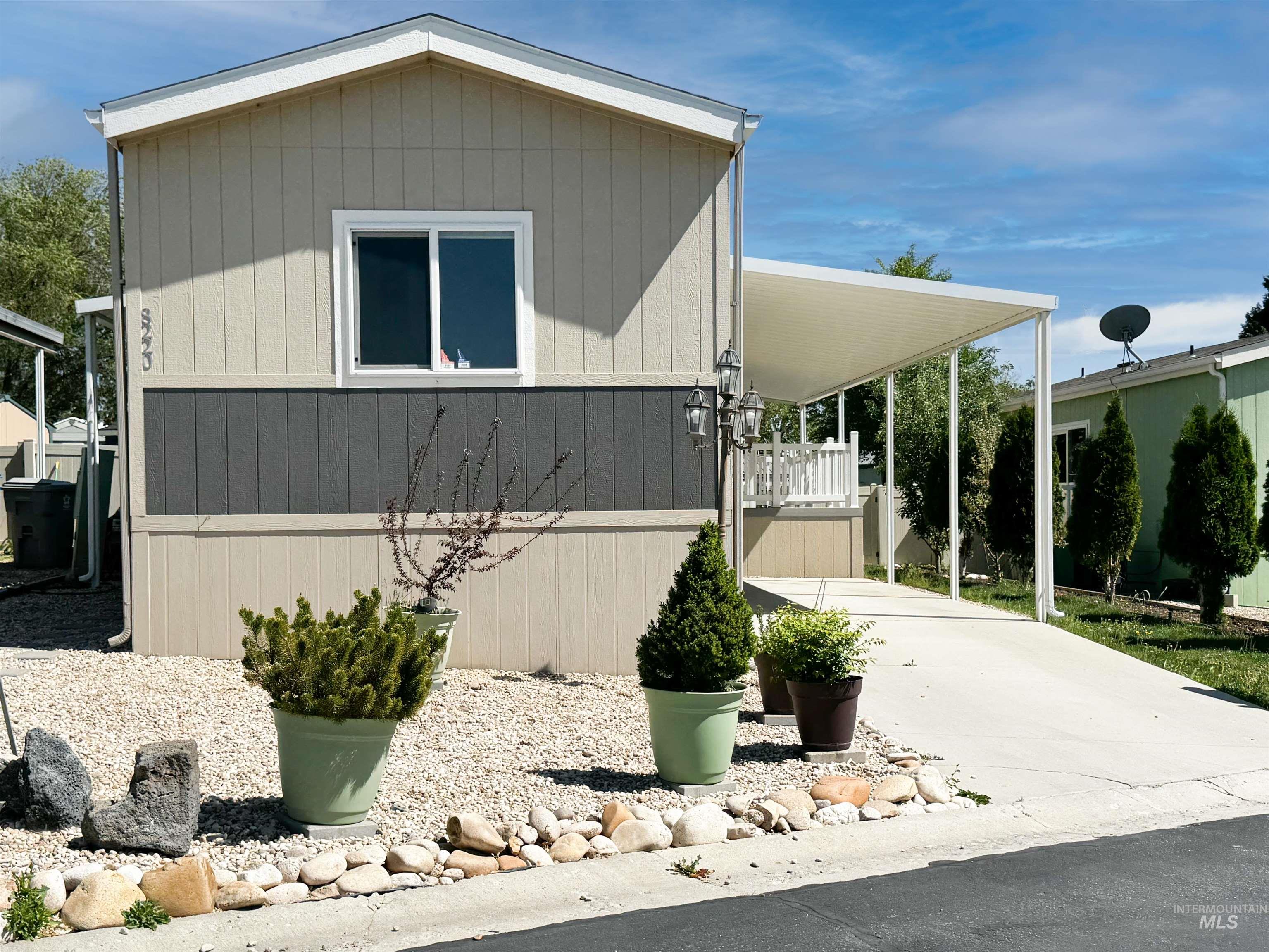 8220 S Blue Rim Lane # 39, Boise ID 83716