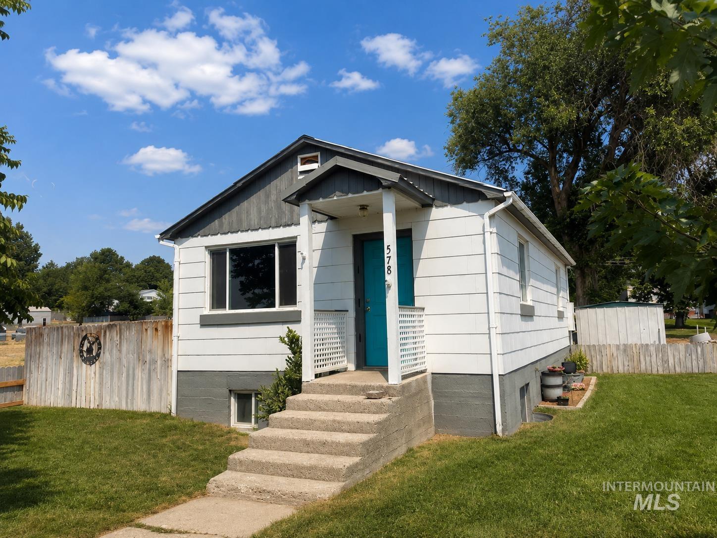 578 E 4th Ave, Glenns Ferry ID 83623