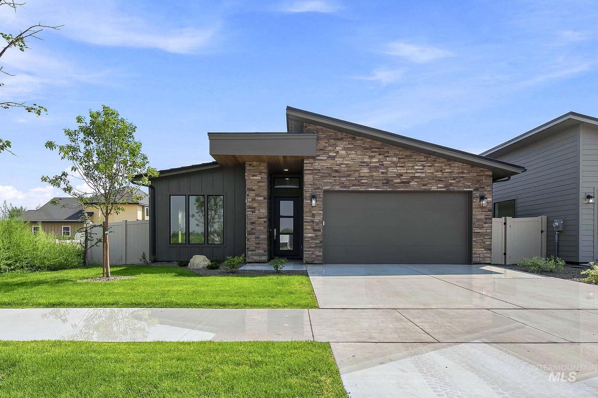 611 W Wrangler, Meridian ID 83646