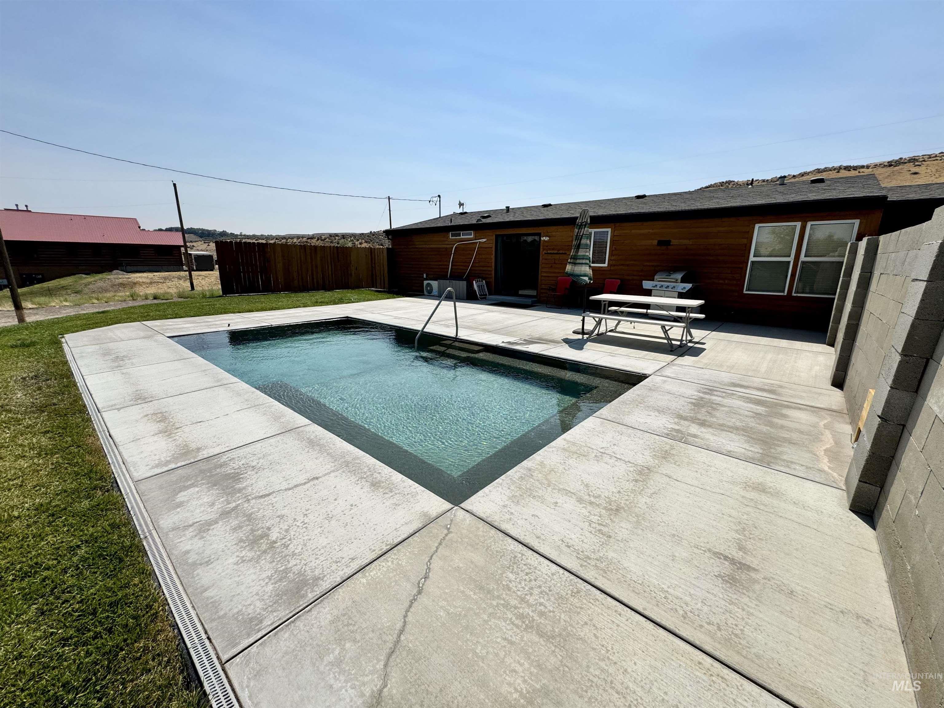 19026 Highway 30, Buhl ID 83316