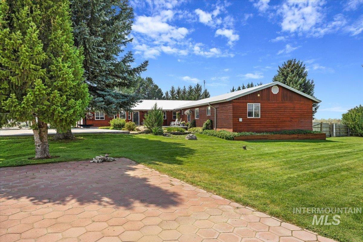 13 N 200 E, Shoshone ID 83352